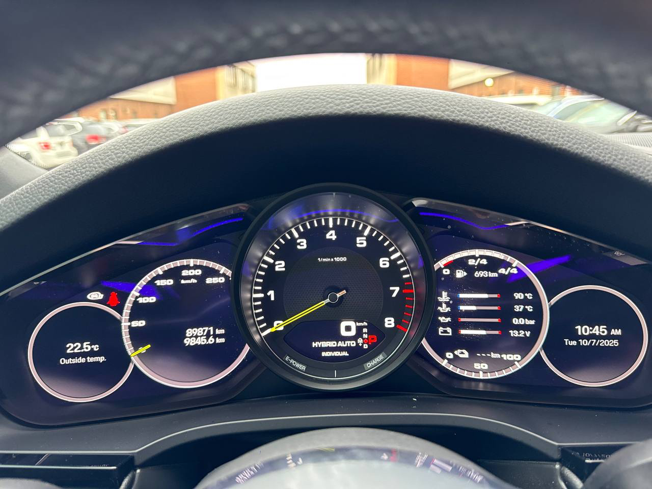 /crownautomobile/2022-Porsche-Cayenne-031469362251702826.jpg