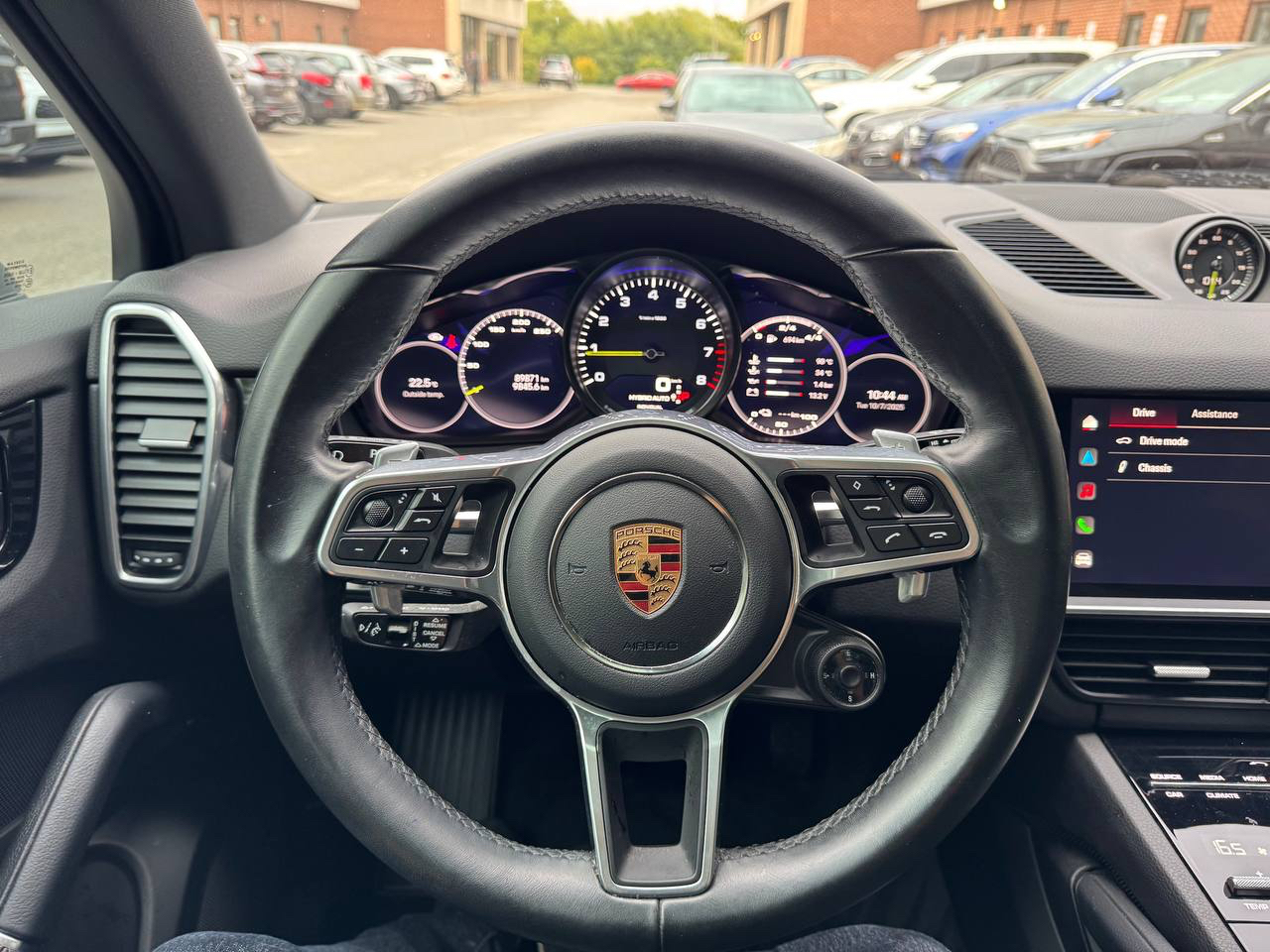 /crownautomobile/2022-Porsche-Cayenne-11750981565526875.jpg