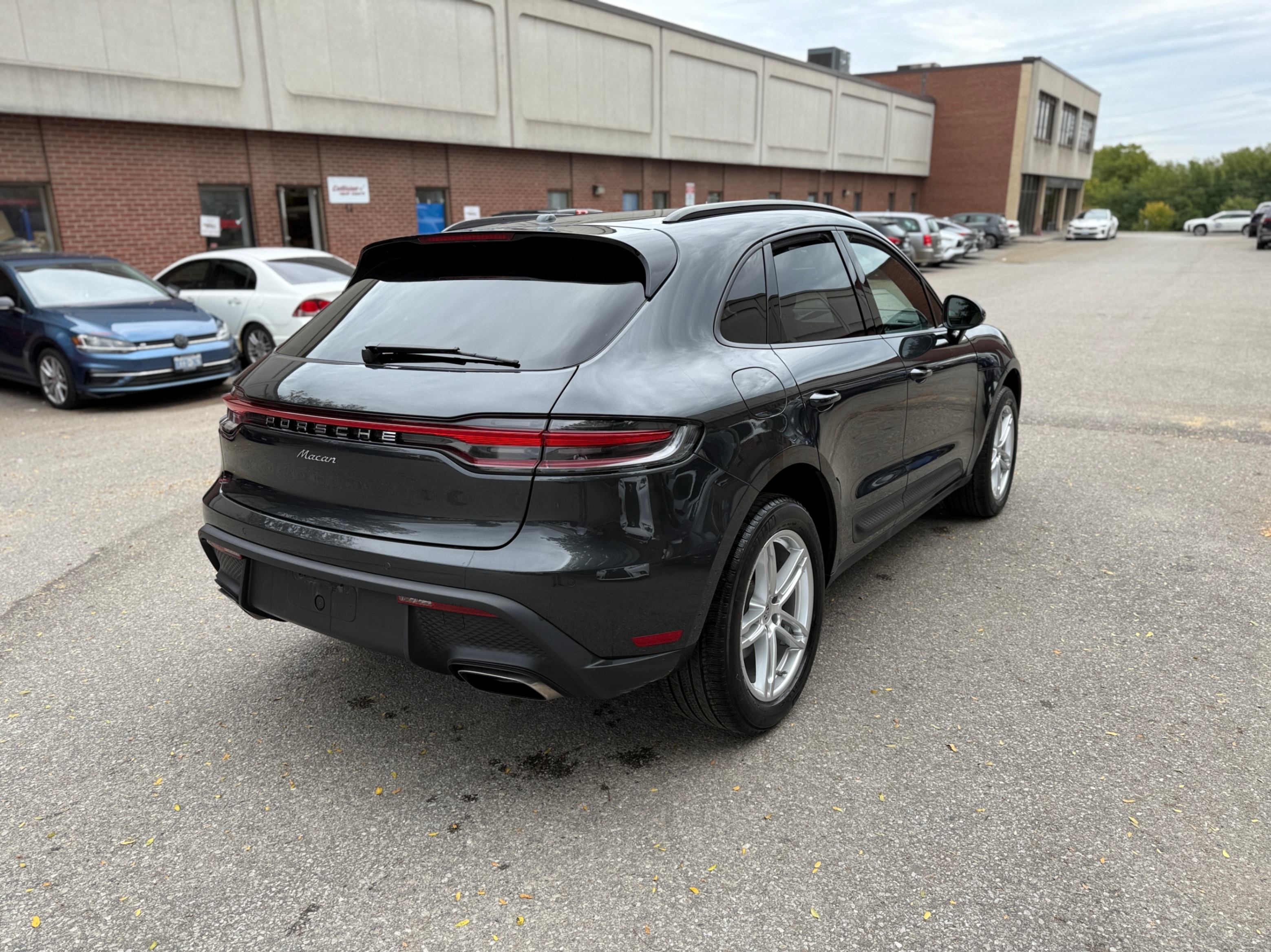 /crownautomobile/2022-Porsche-Macan-6167782366688295.jpg