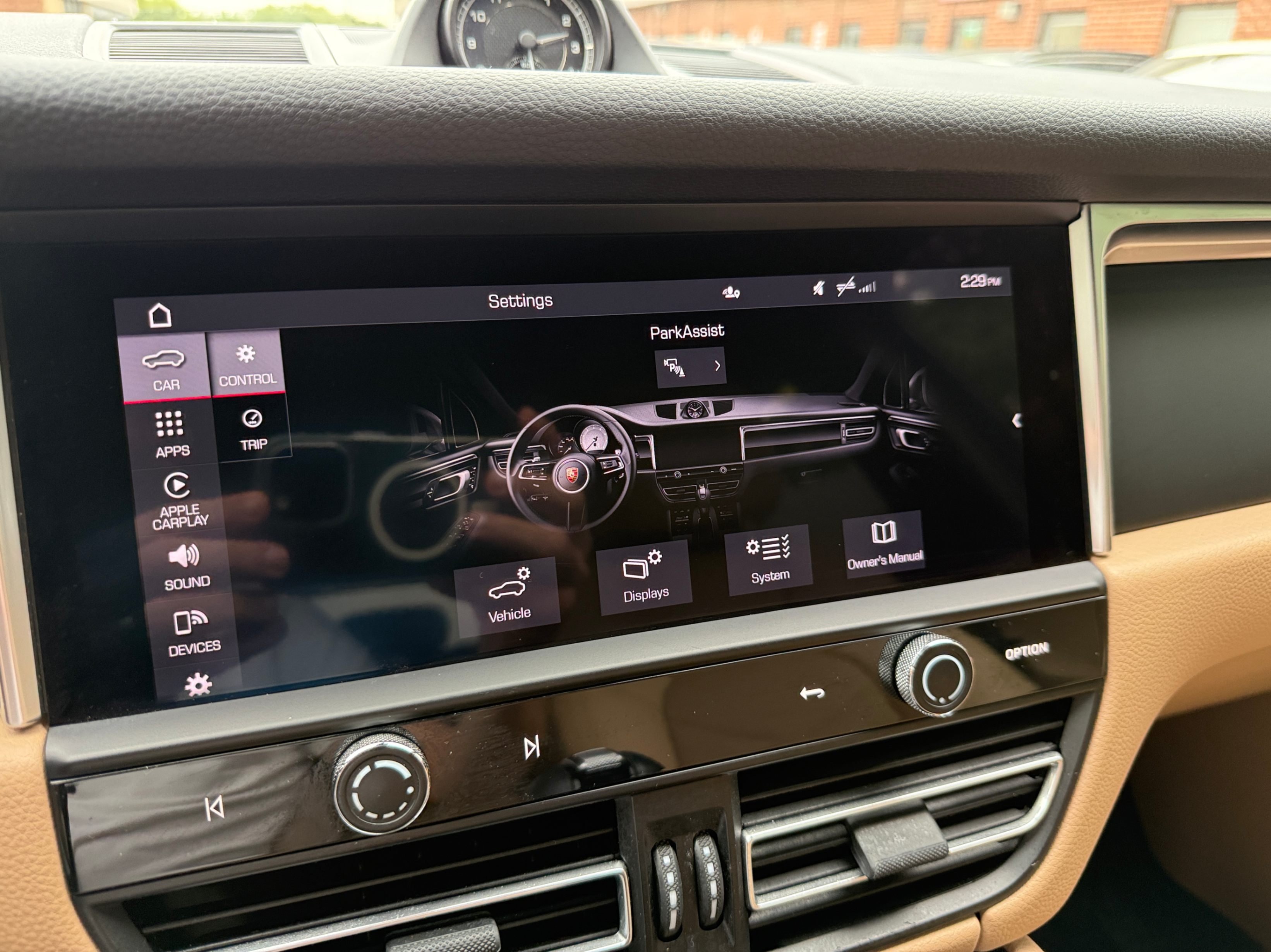 /crownautomobile/2022-Porsche-Macan-6981790941552264.jpg