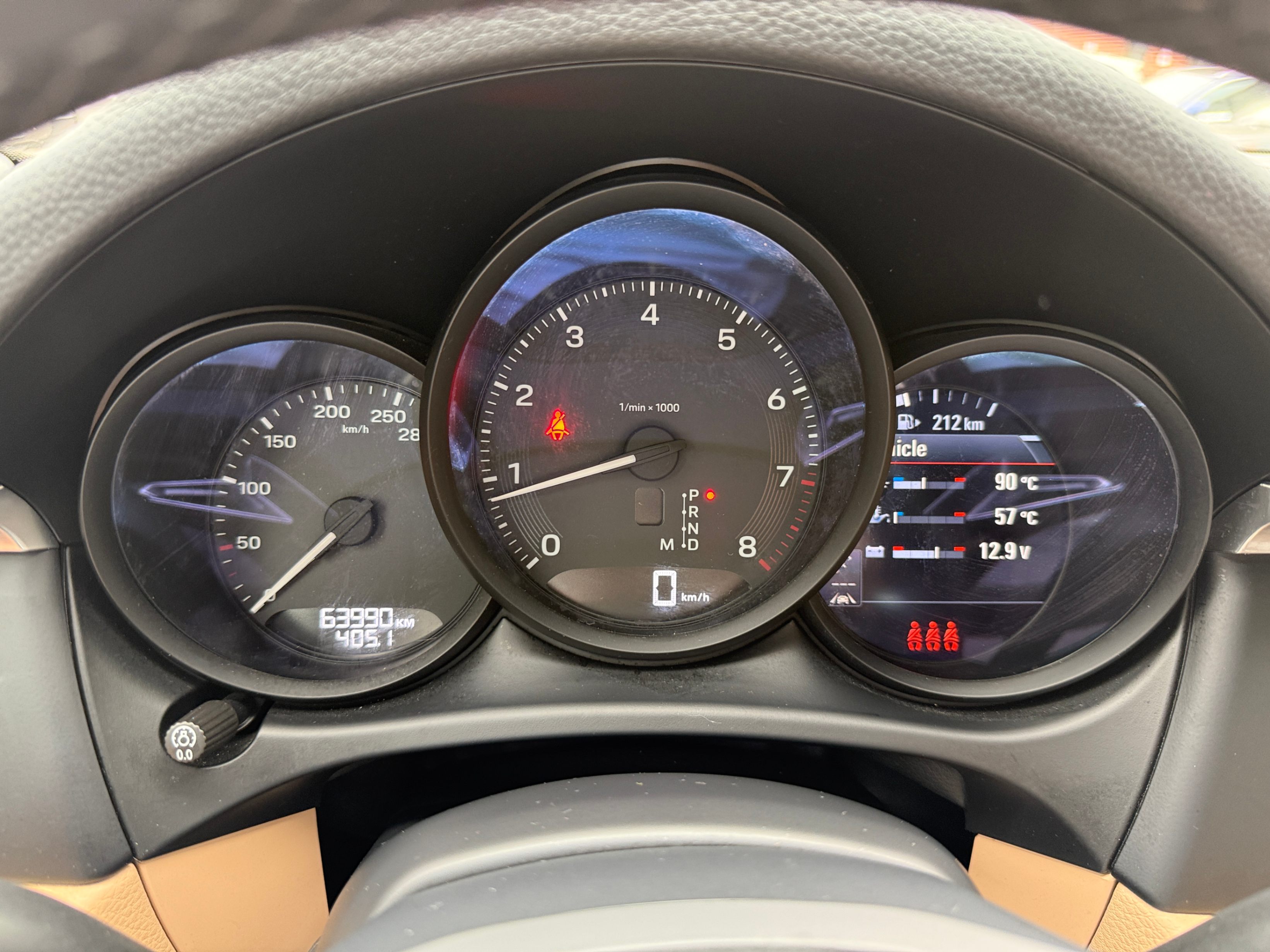 /crownautomobile/2022-Porsche-Macan-9500014574129572.jpg
