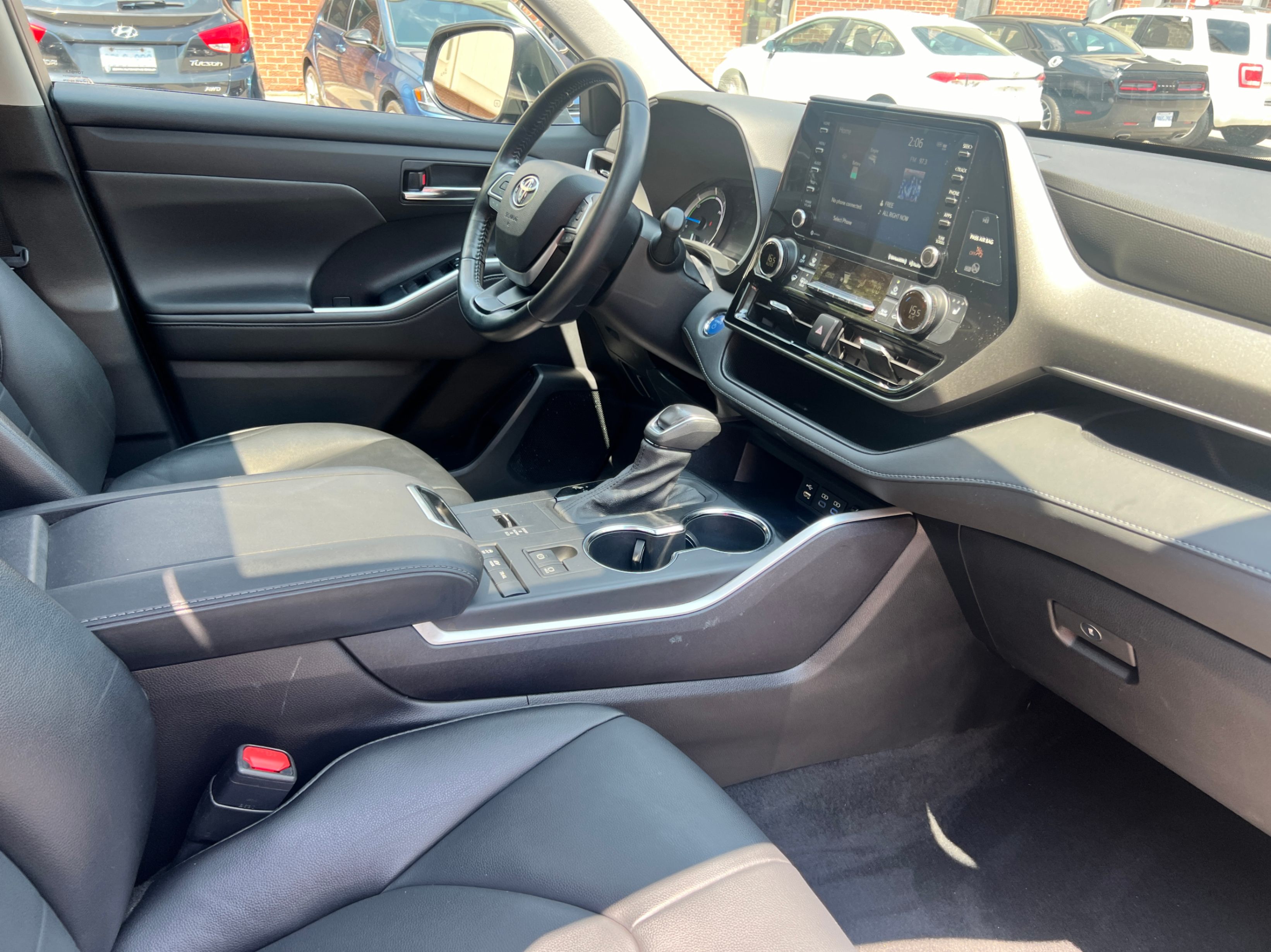 /crownautomobile/2022-Toyota-Highlander-041824960848058534.jpg