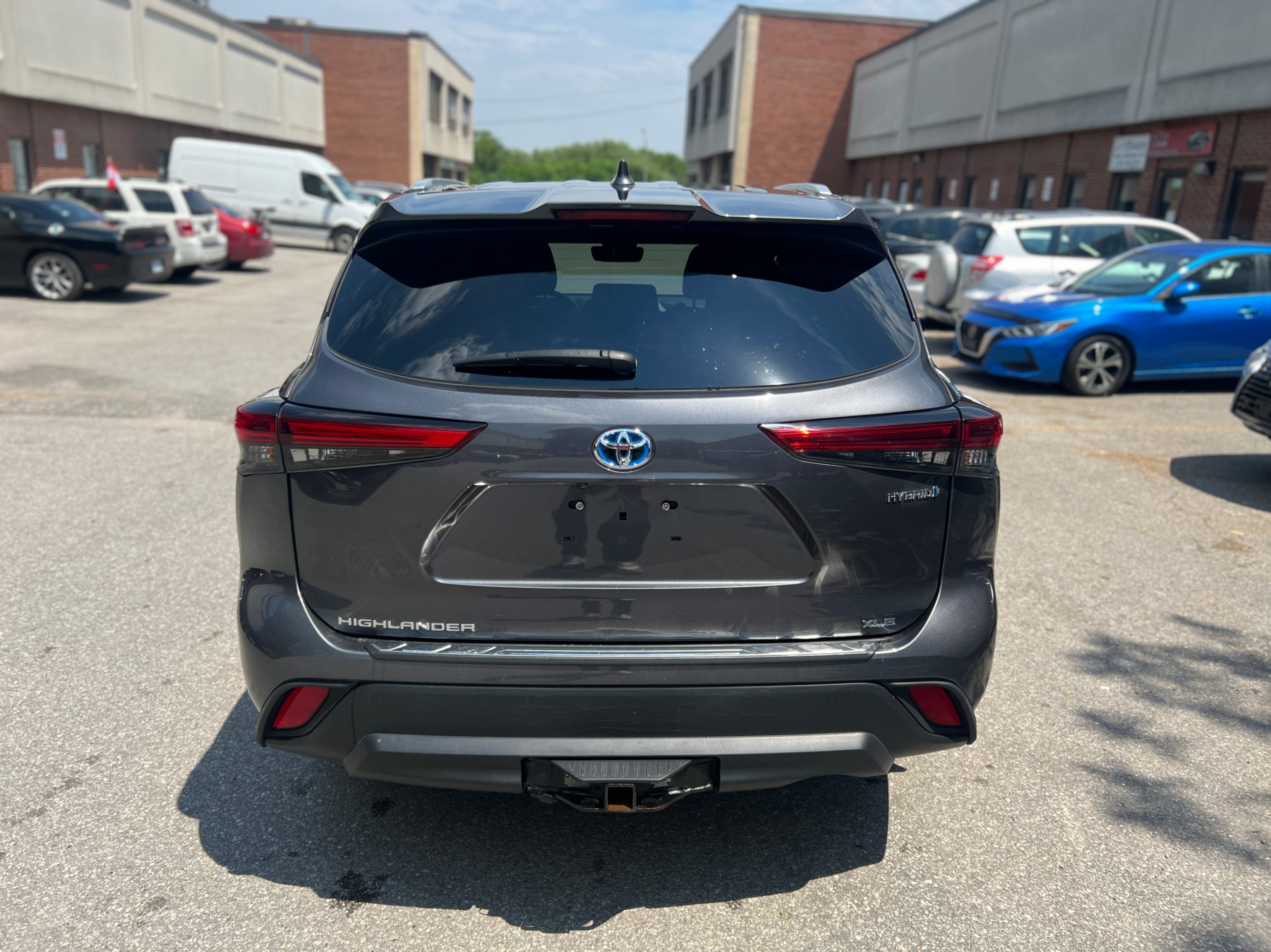/crownautomobile/2022-Toyota-Highlander-25068678004674183.jpg