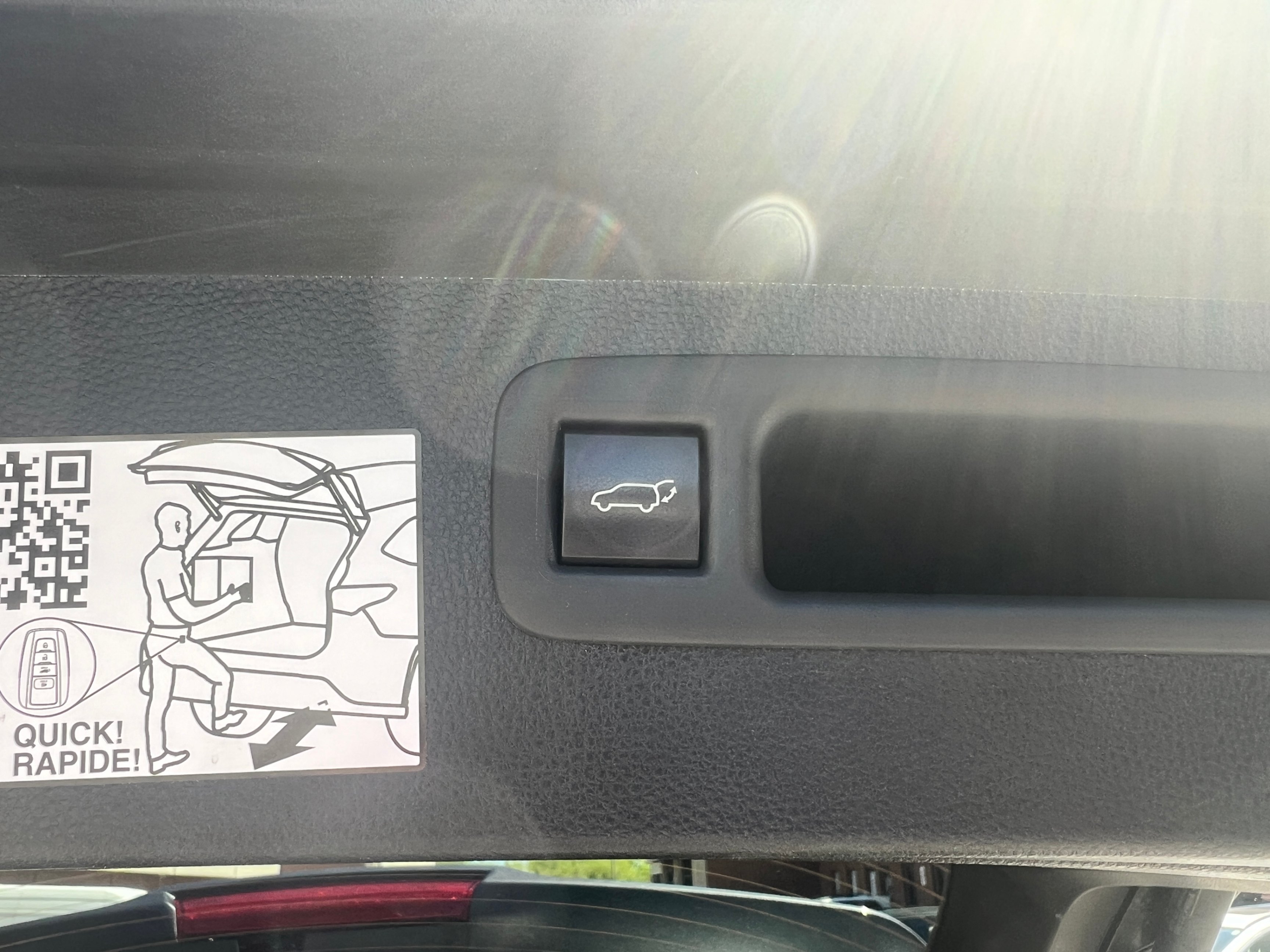 /crownautomobile/2022-Toyota-Highlander-2678338811956025.jpg