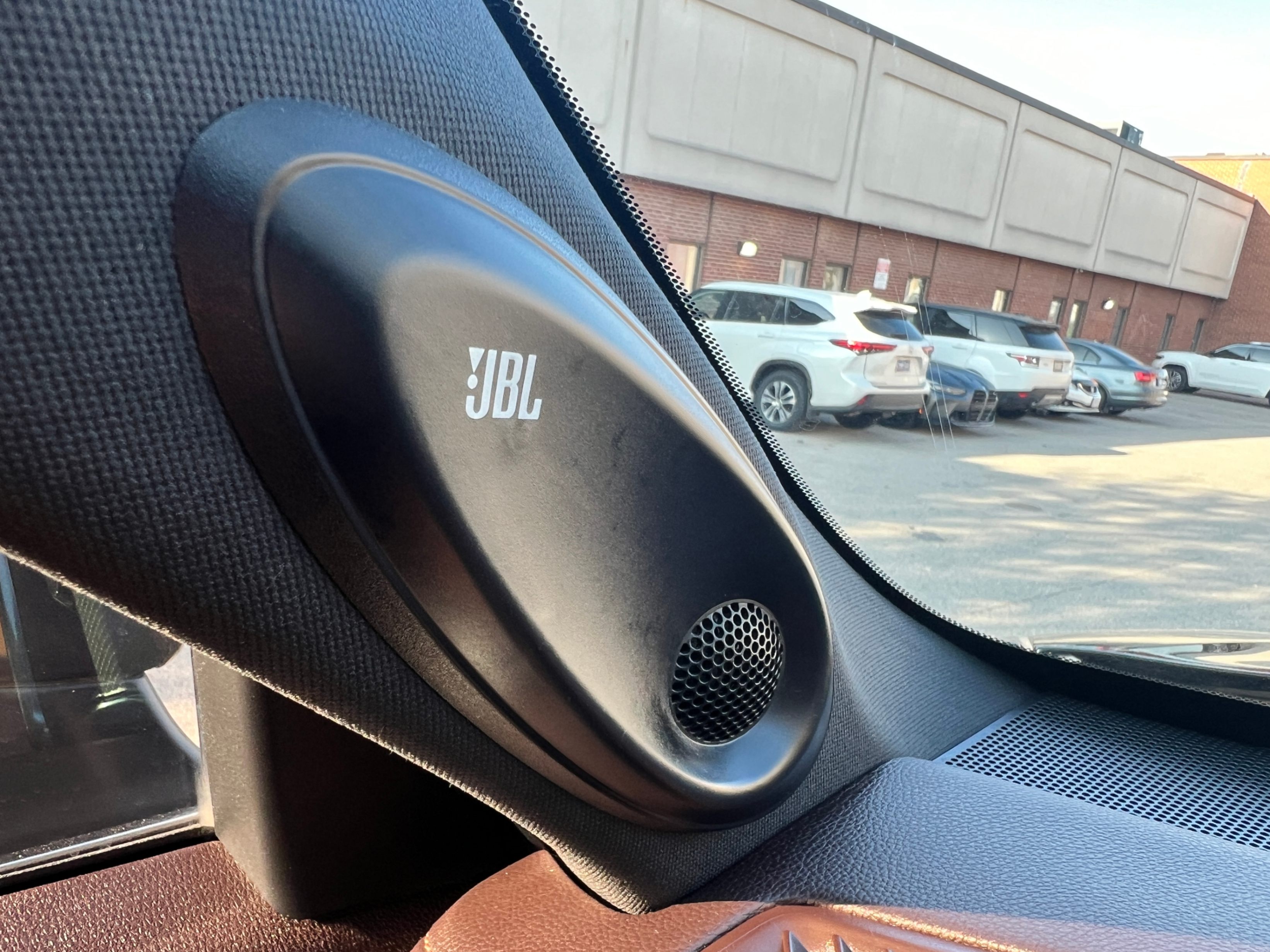 /crownautomobile/2022-Toyota-Highlander-35474889830901213.jpg