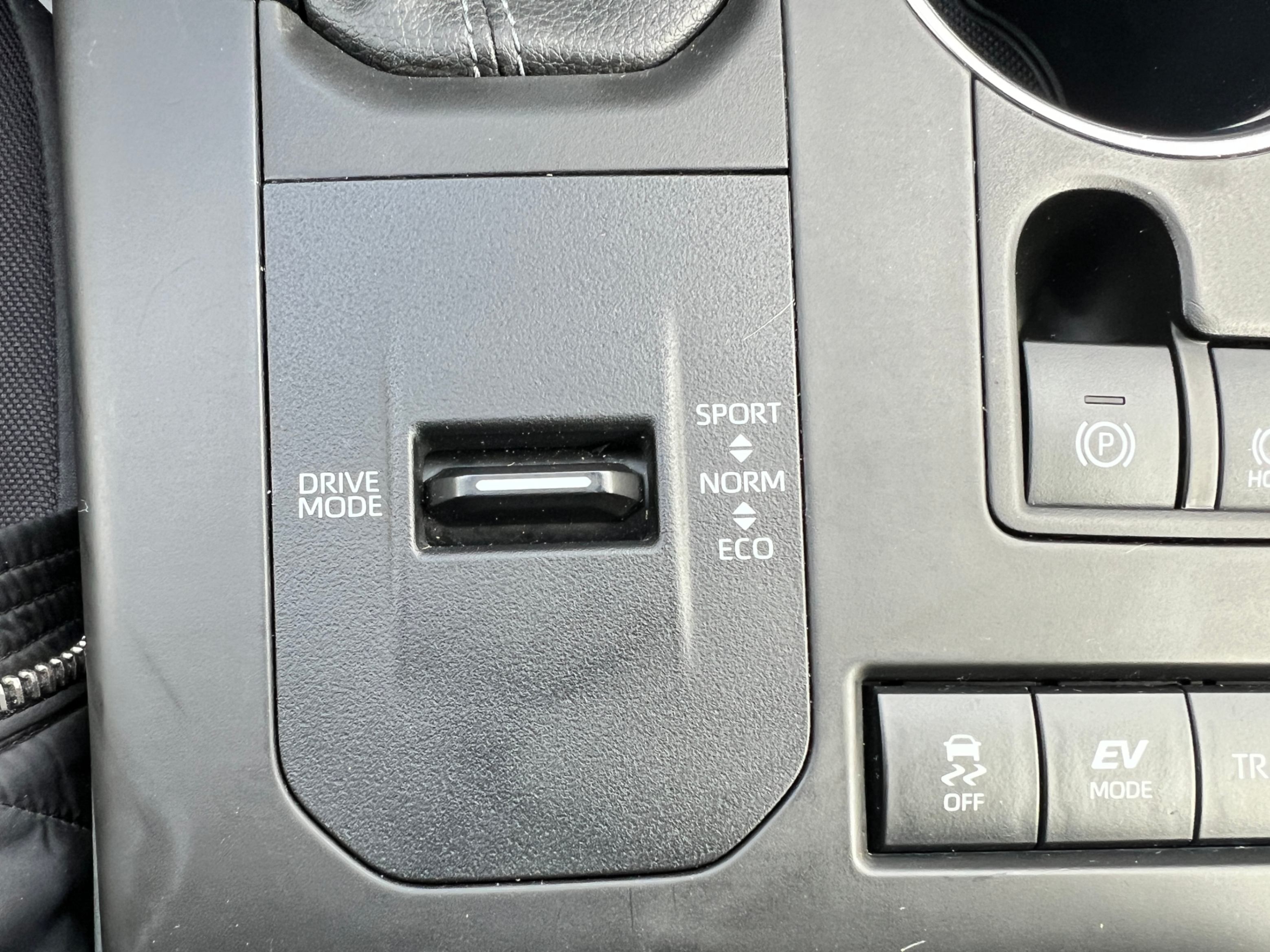/crownautomobile/2022-Toyota-Highlander-4431976504892836.jpg