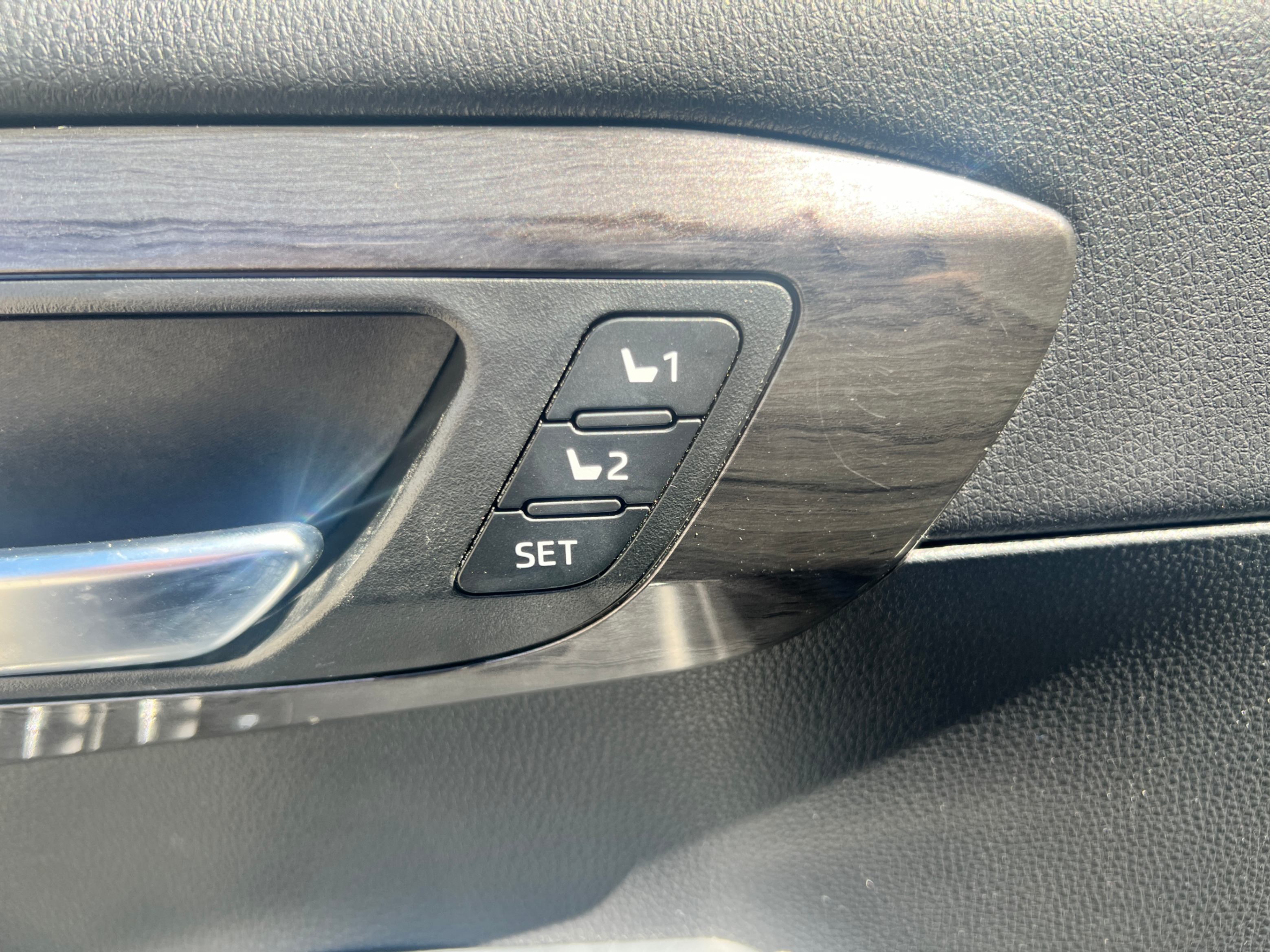 /crownautomobile/2022-Toyota-Highlander-4580650633035426.jpg