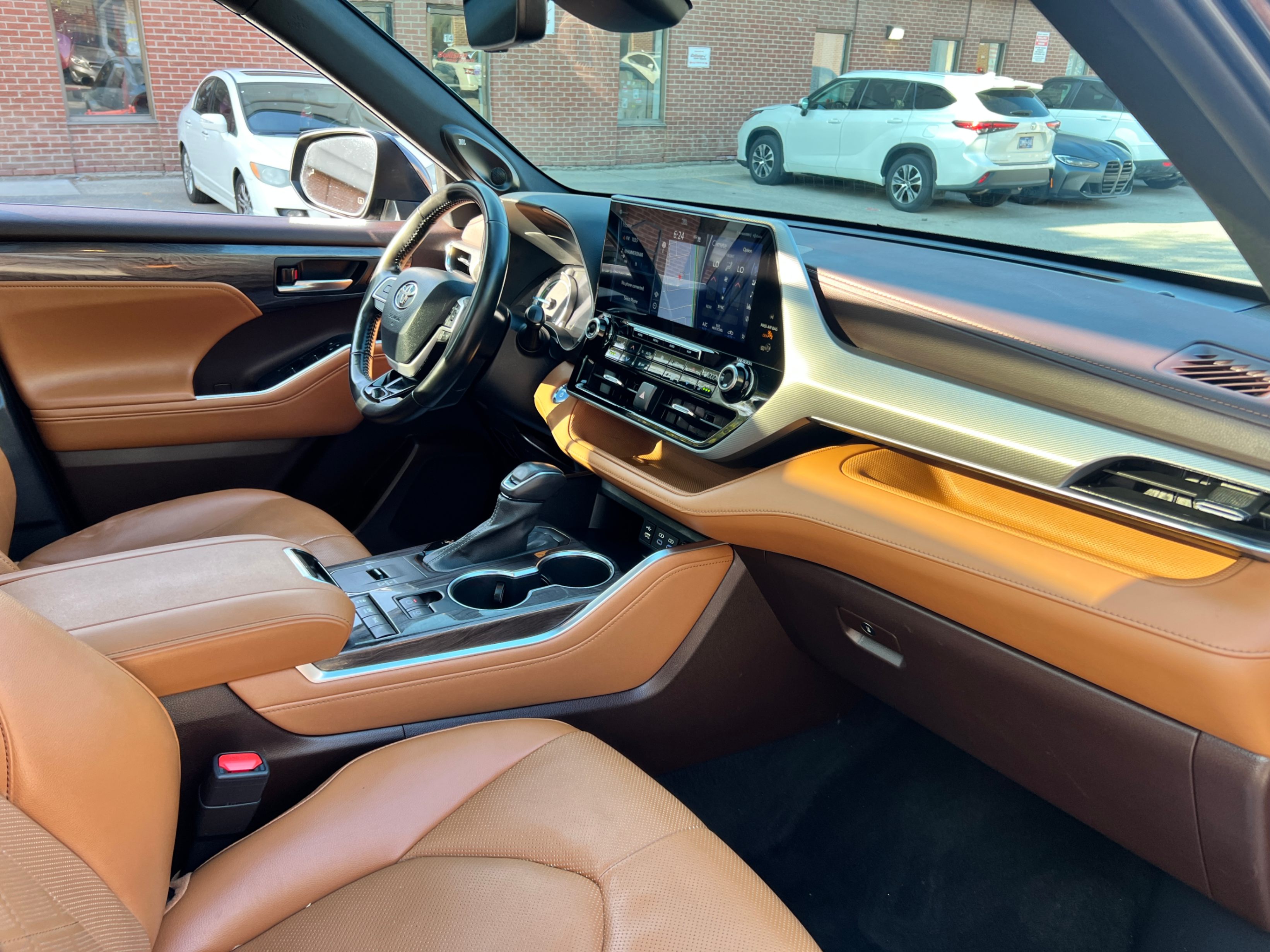 /crownautomobile/2022-Toyota-Highlander-6477199741673167.jpg