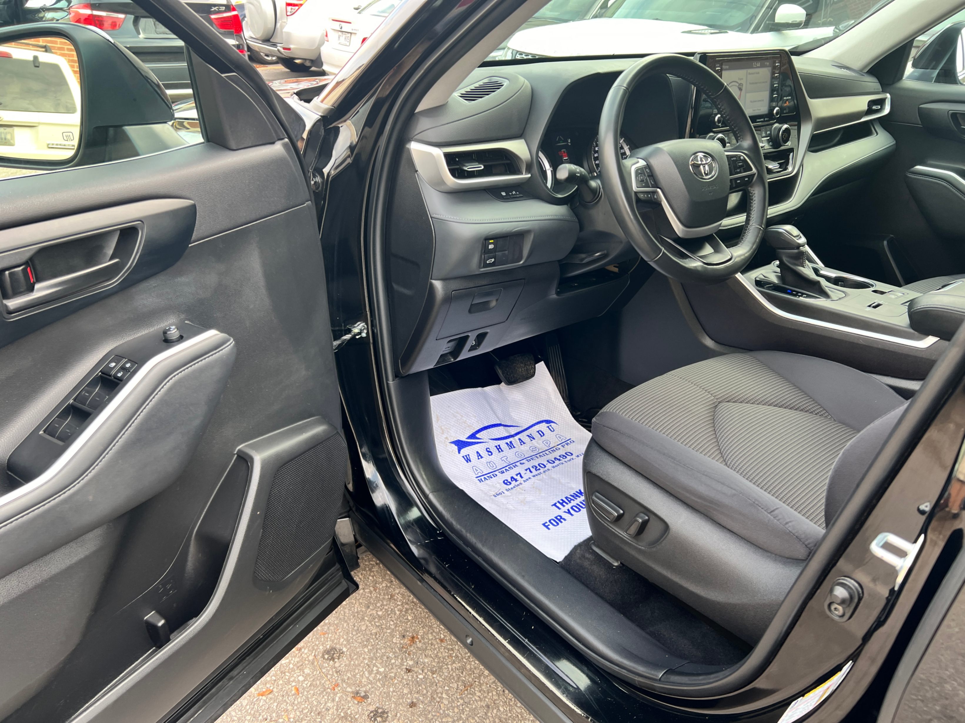 /crownautomobile/2022-Toyota-Highlander-6768046903055498.jpg