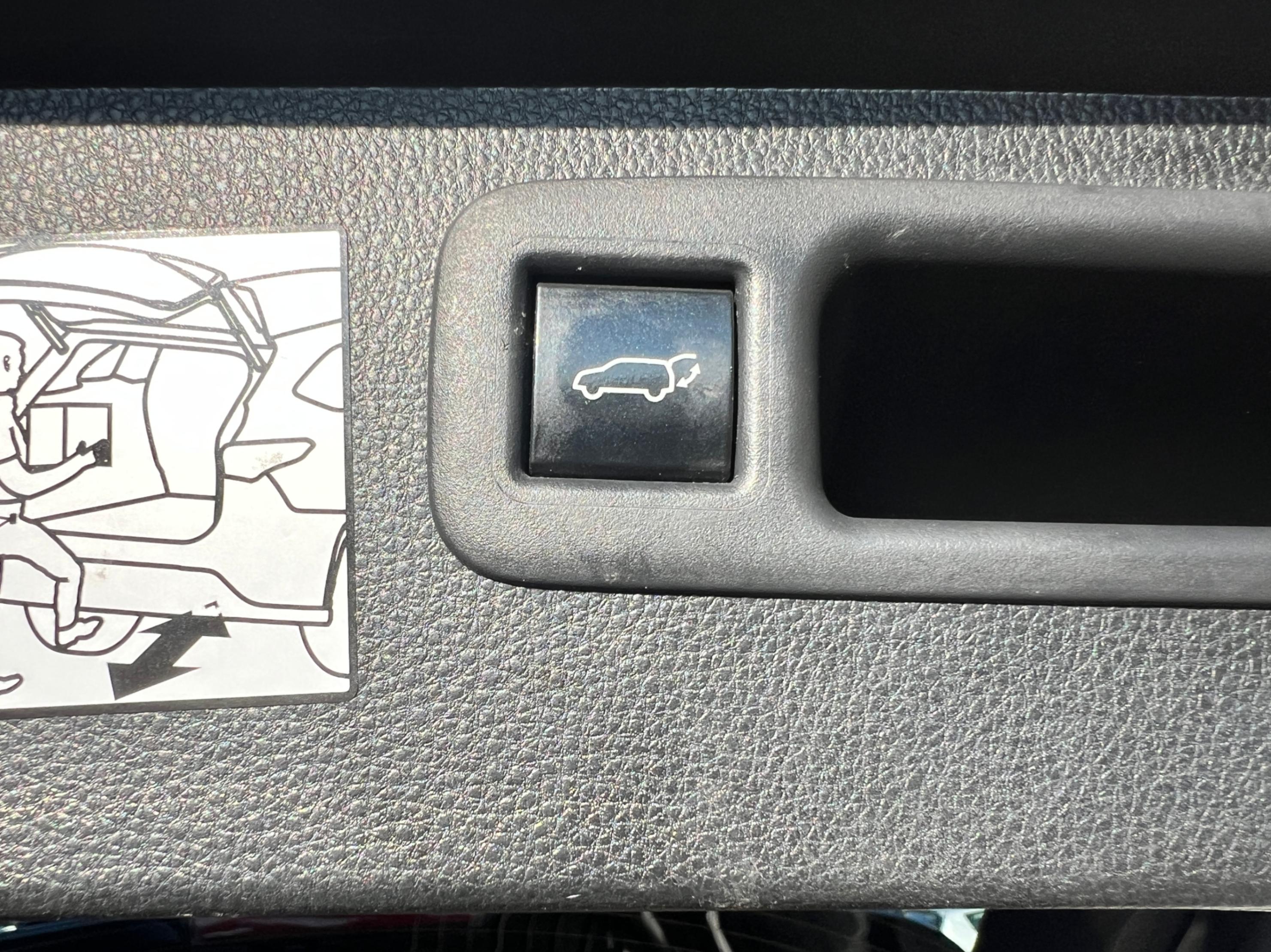 /crownautomobile/2022-Toyota-Highlander-7523423964583584.jpg