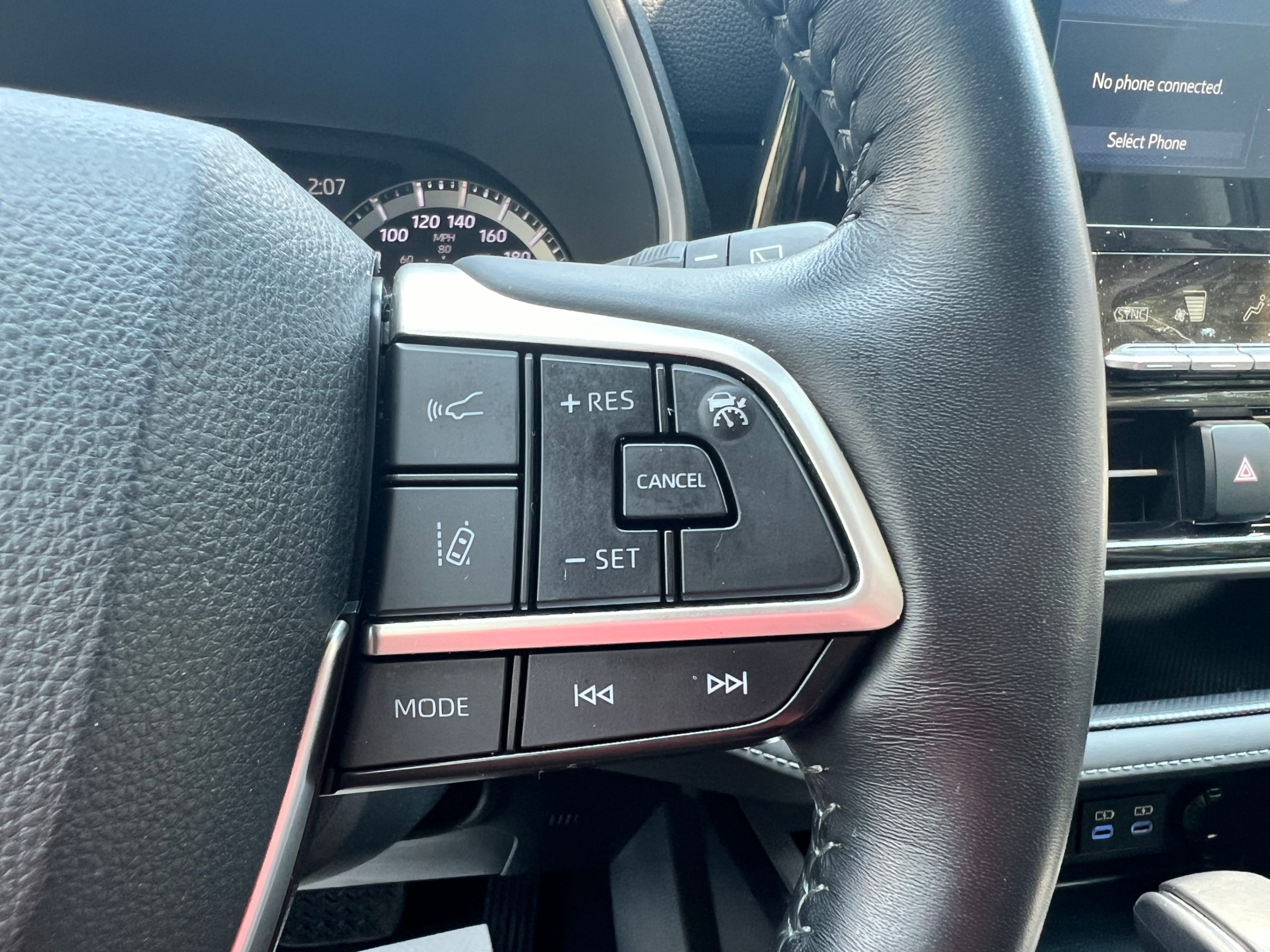 /crownautomobile/2022-Toyota-Highlander-8200263159454351.jpg