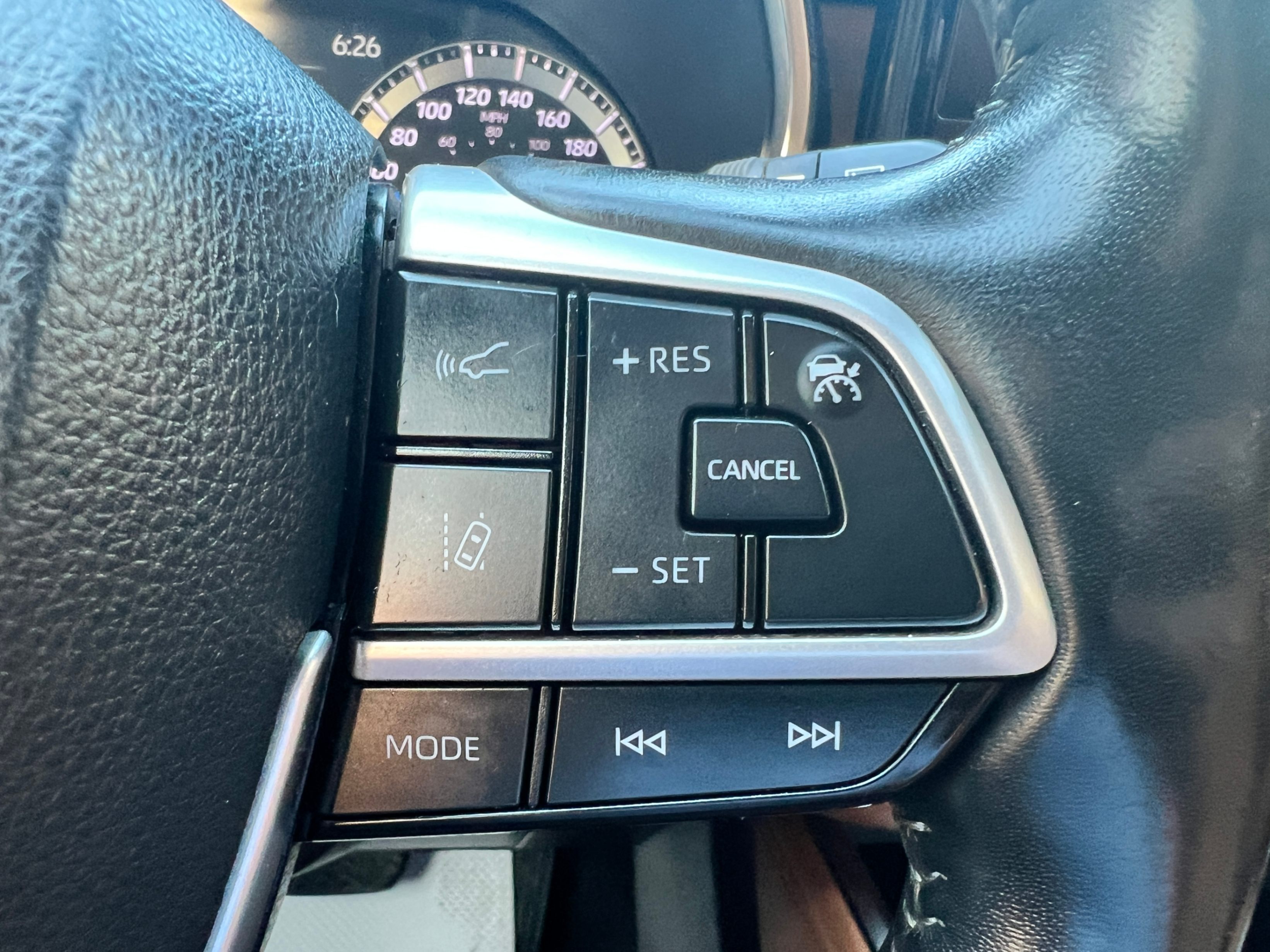 /crownautomobile/2022-Toyota-Highlander-863695960885384.jpg