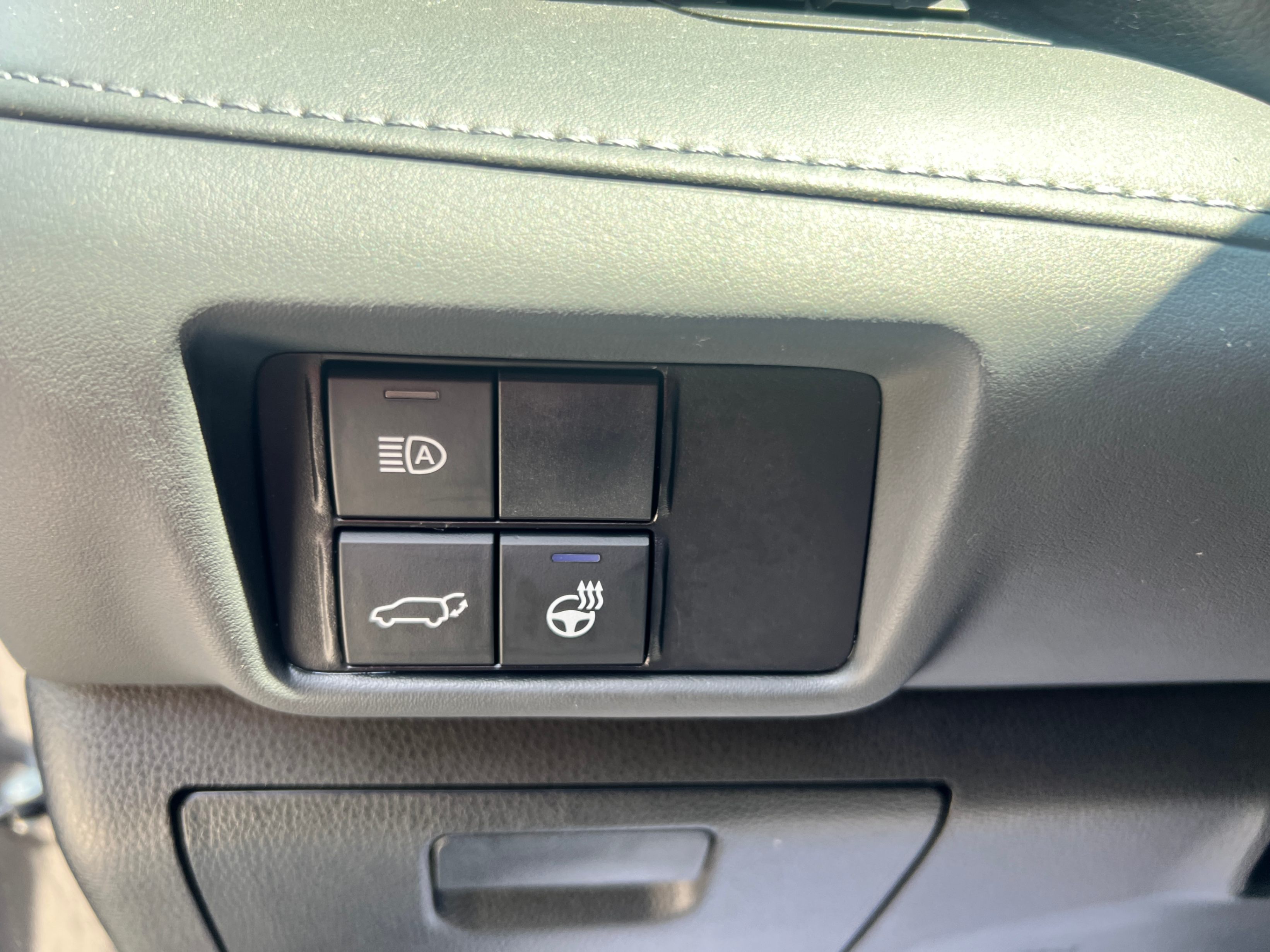 /crownautomobile/2022-Toyota-Highlander-9918307830070212.jpg