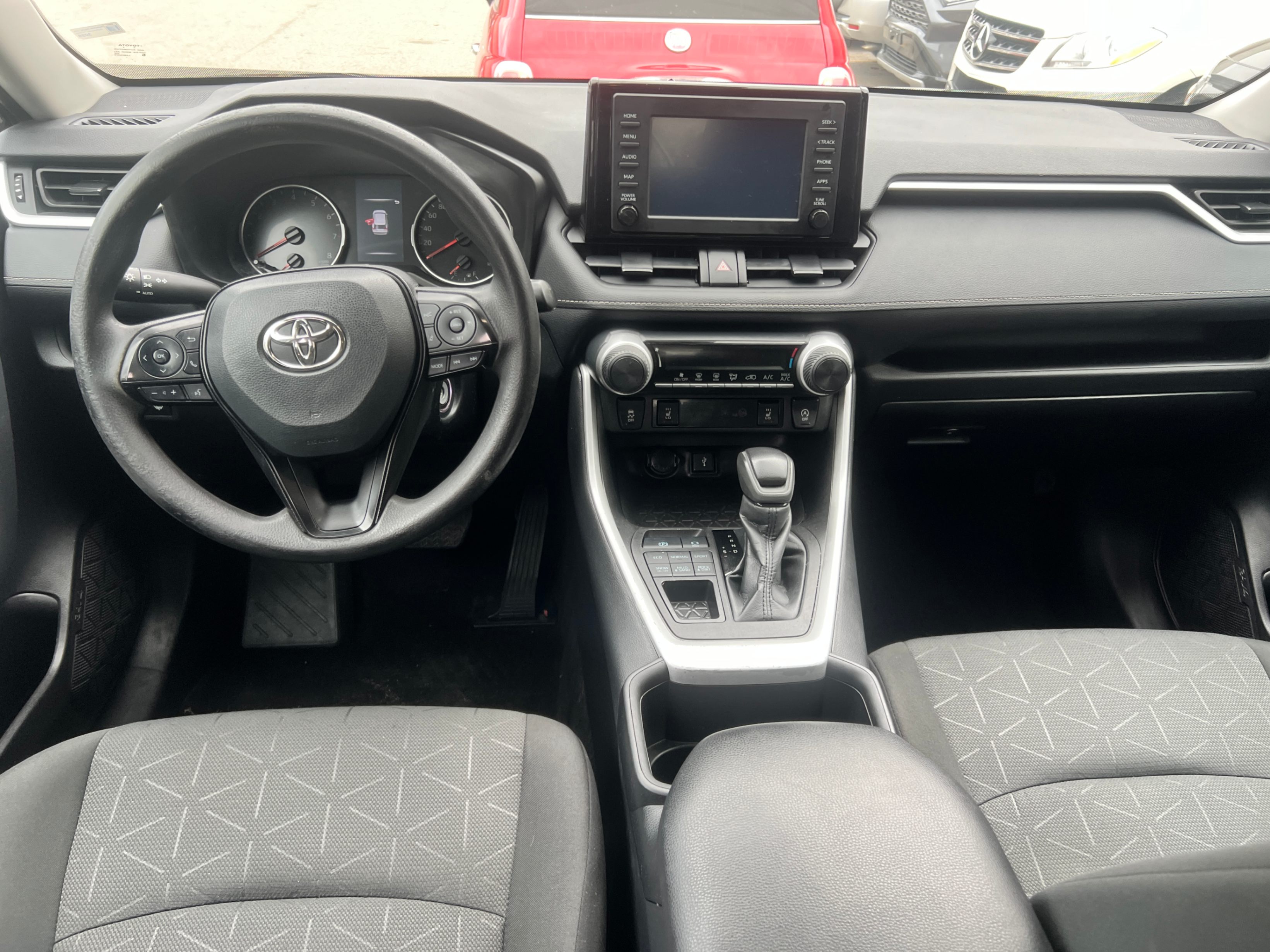 /crownautomobile/2022-Toyota-RAV4-09241085932227366.jpg