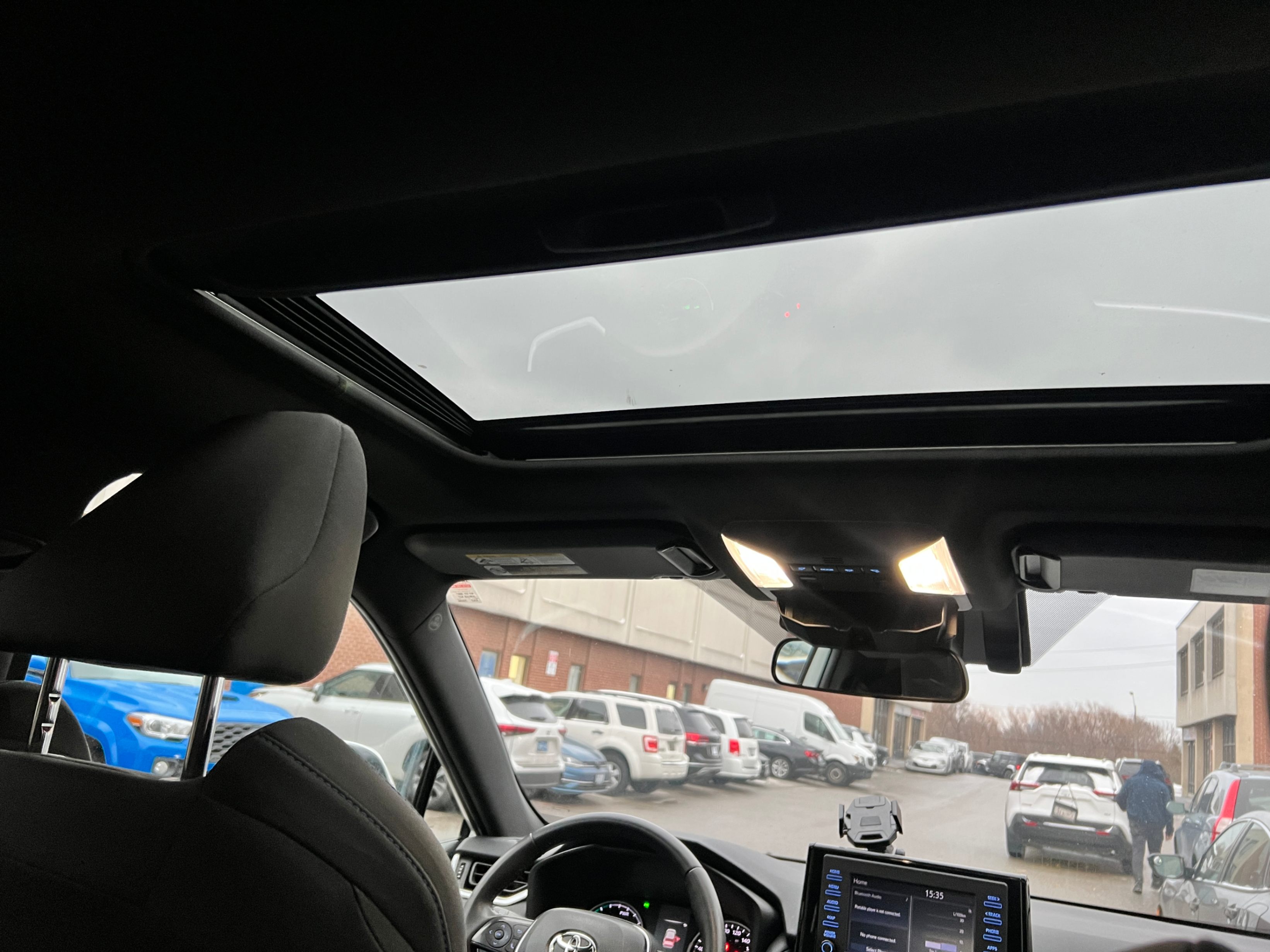 /crownautomobile/2022-Toyota-RAV4-41740018415552327.jpg