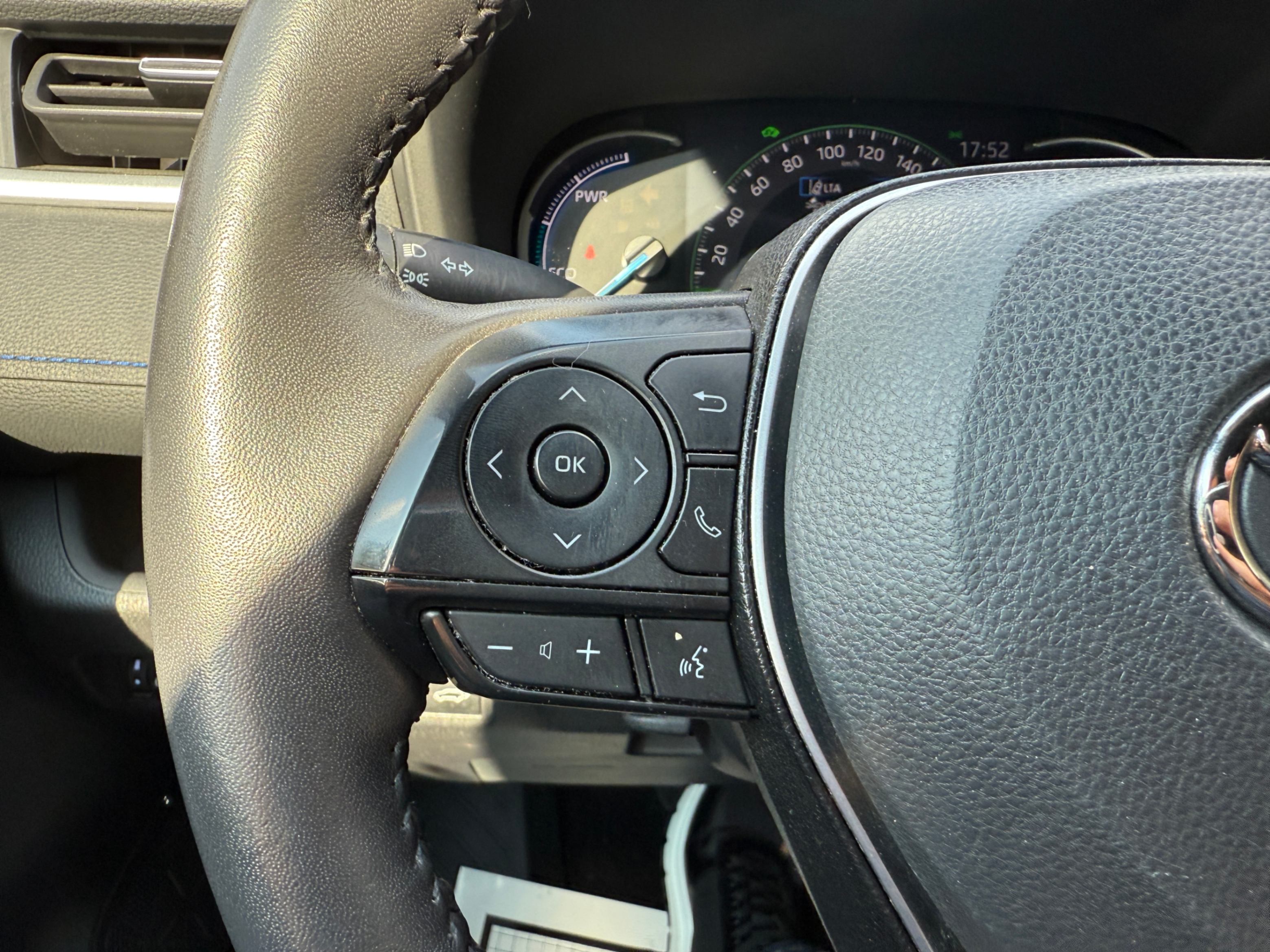 /crownautomobile/2022-Toyota-RAV4-4841937015294888.jpg