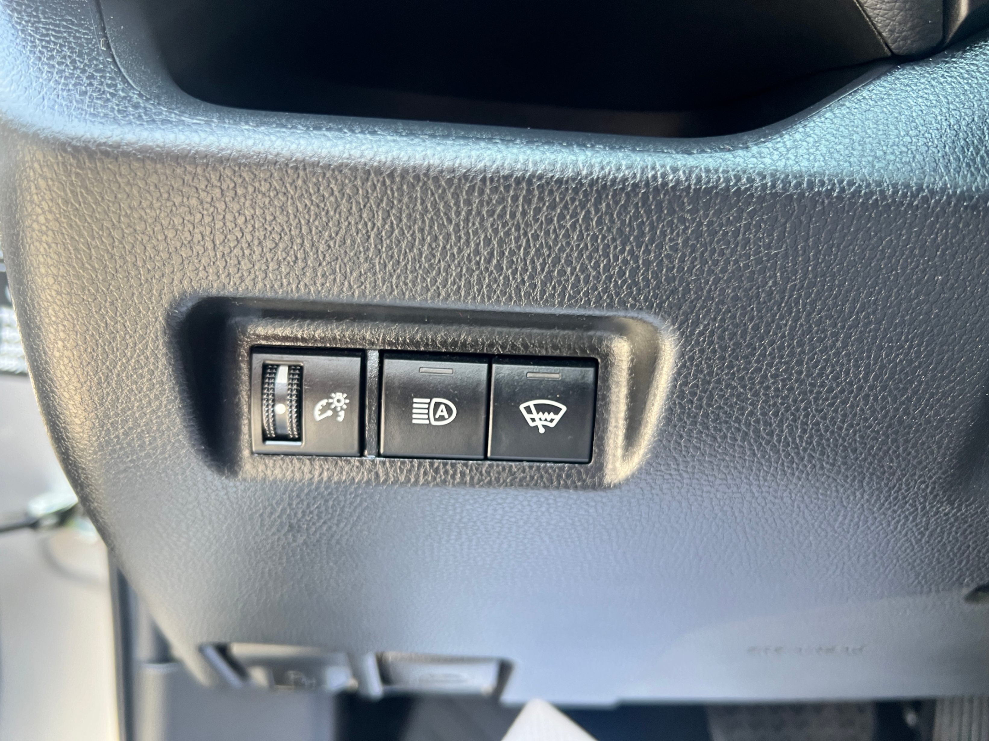 /crownautomobile/2022-Toyota-RAV4-6609914930179412.jpg