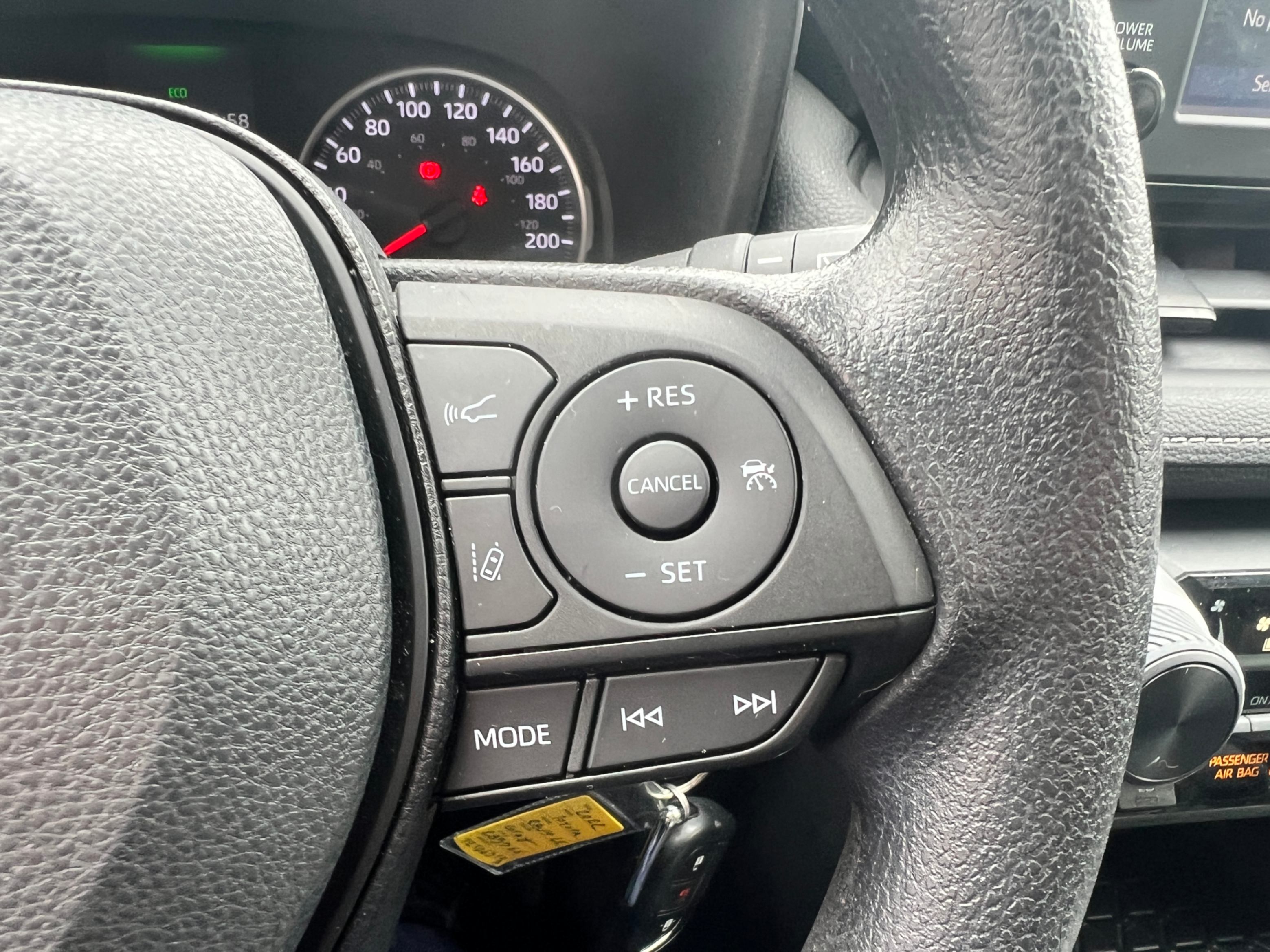 /crownautomobile/2022-Toyota-RAV4-8616230458348793.jpg