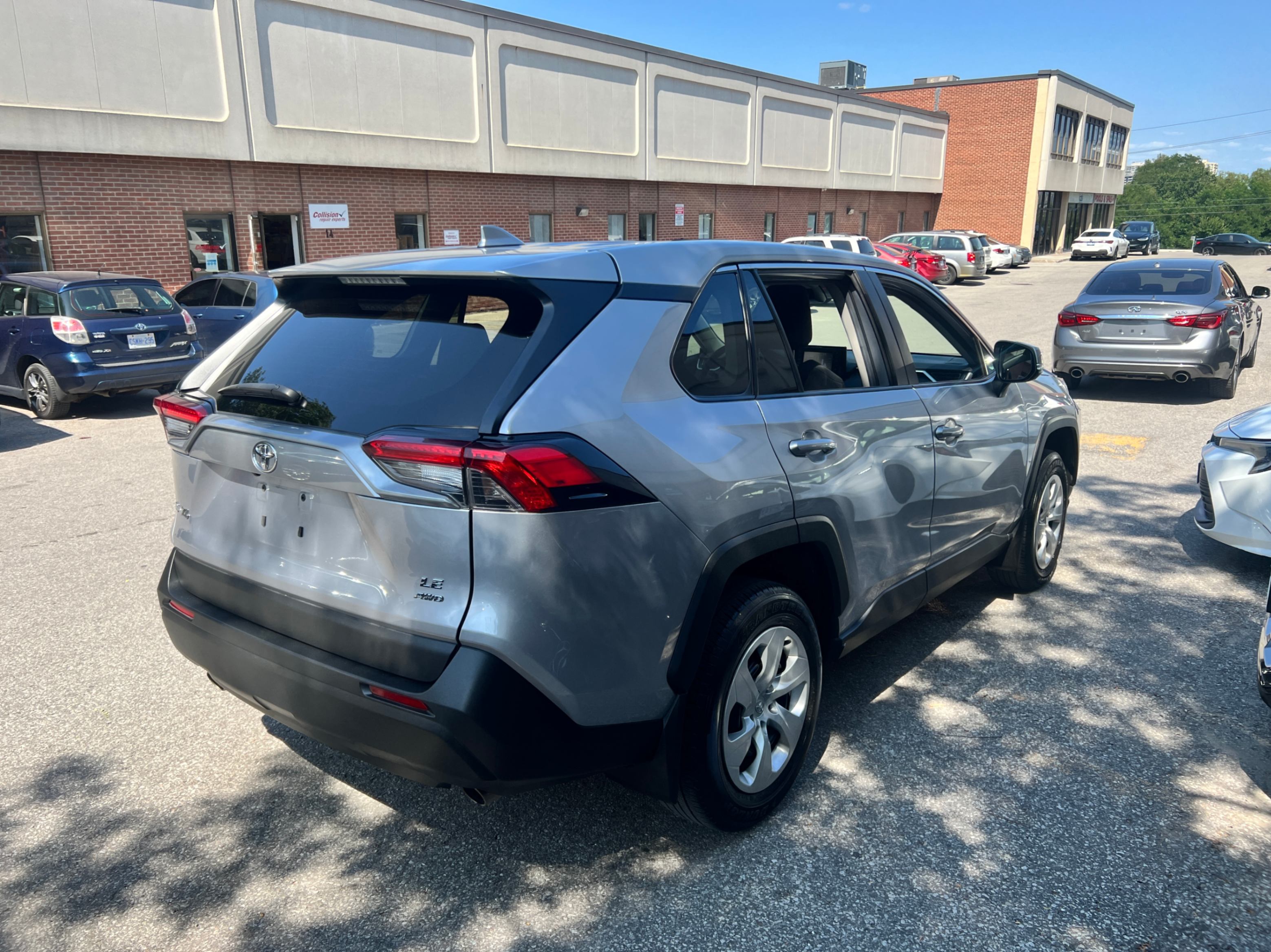 /crownautomobile/2022-Toyota-RAV4-9521490649918605.jpg