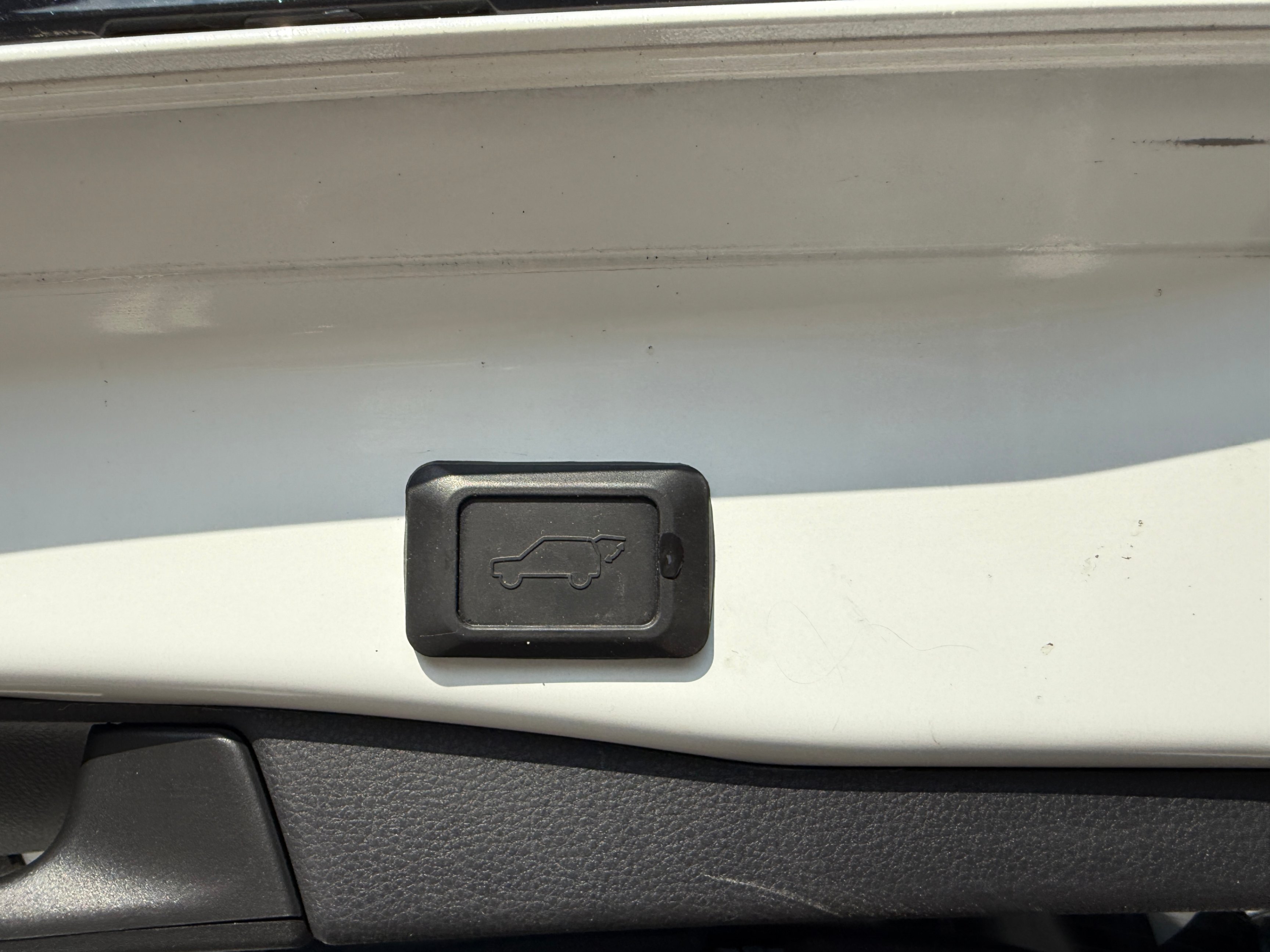/crownautomobile/2022-Toyota-RAV4-9809450296679685.jpg