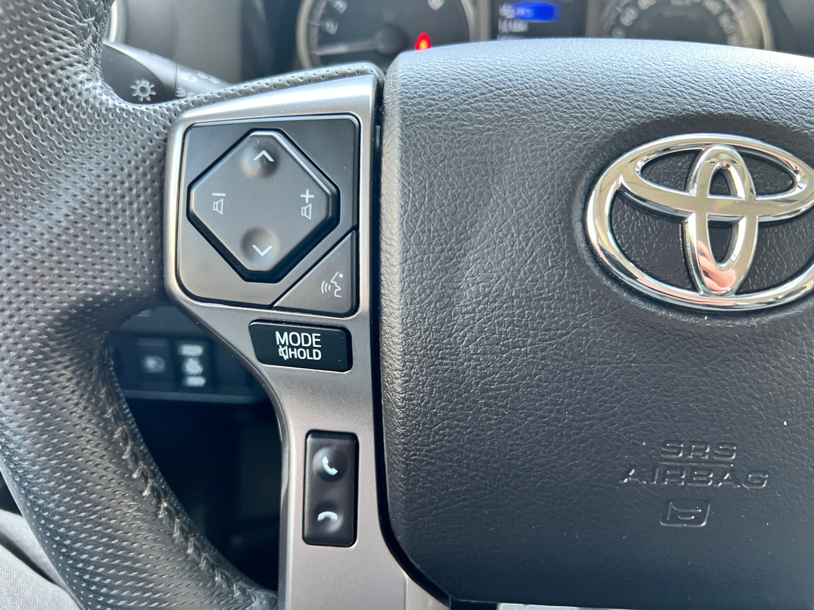 /crownautomobile/2022-Toyota-Tacoma-833822569928955.jpg