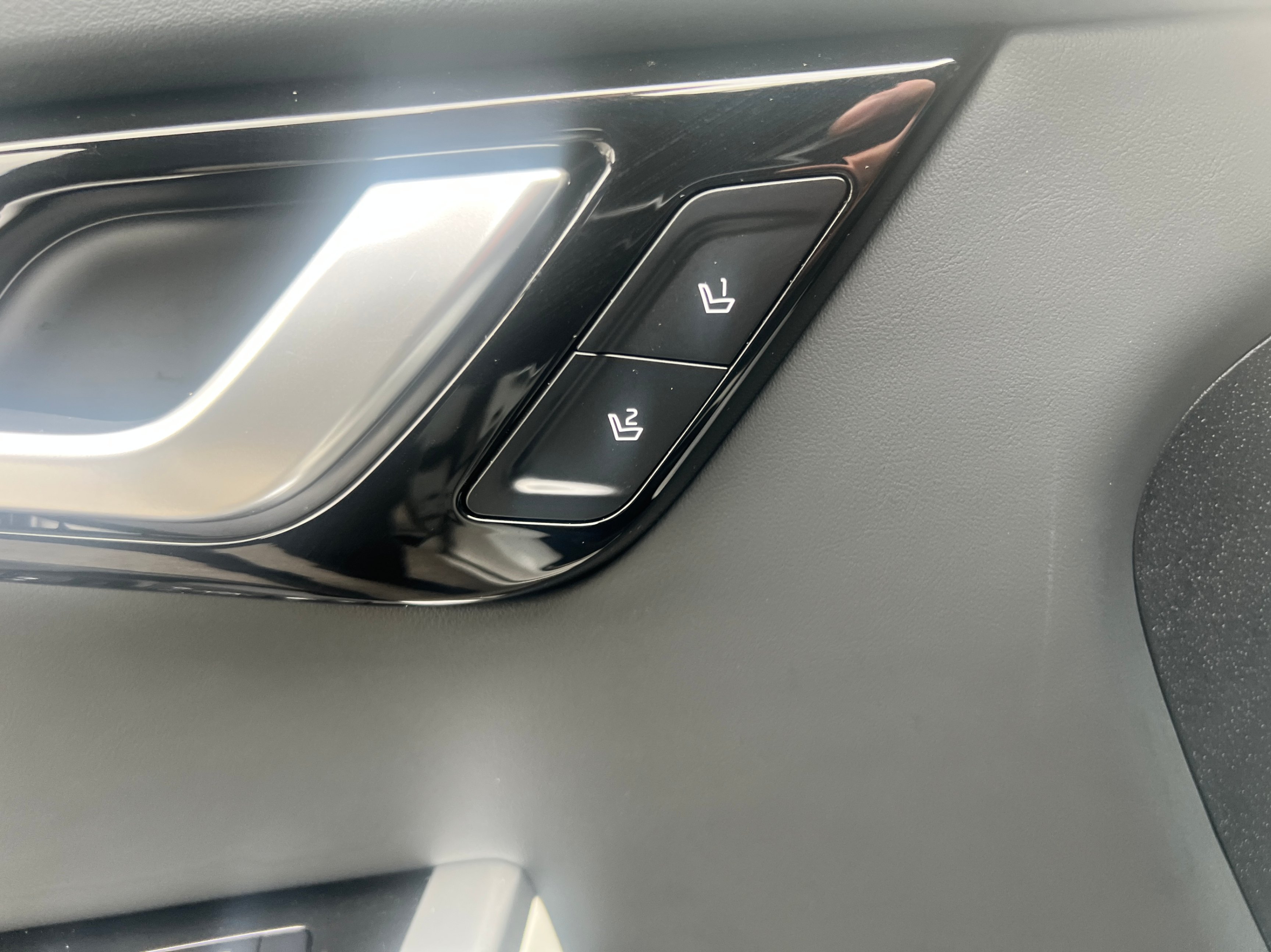 /crownautomobile/2023-Kia-EV6-1139820610286506.jpg