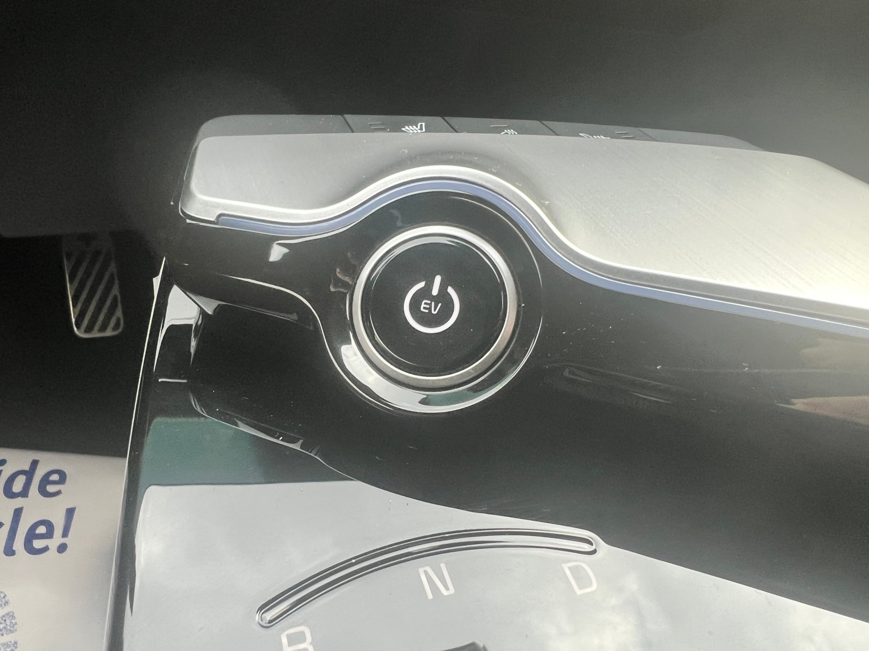 /crownautomobile/2023-Kia-EV6-6495618555210458.jpg