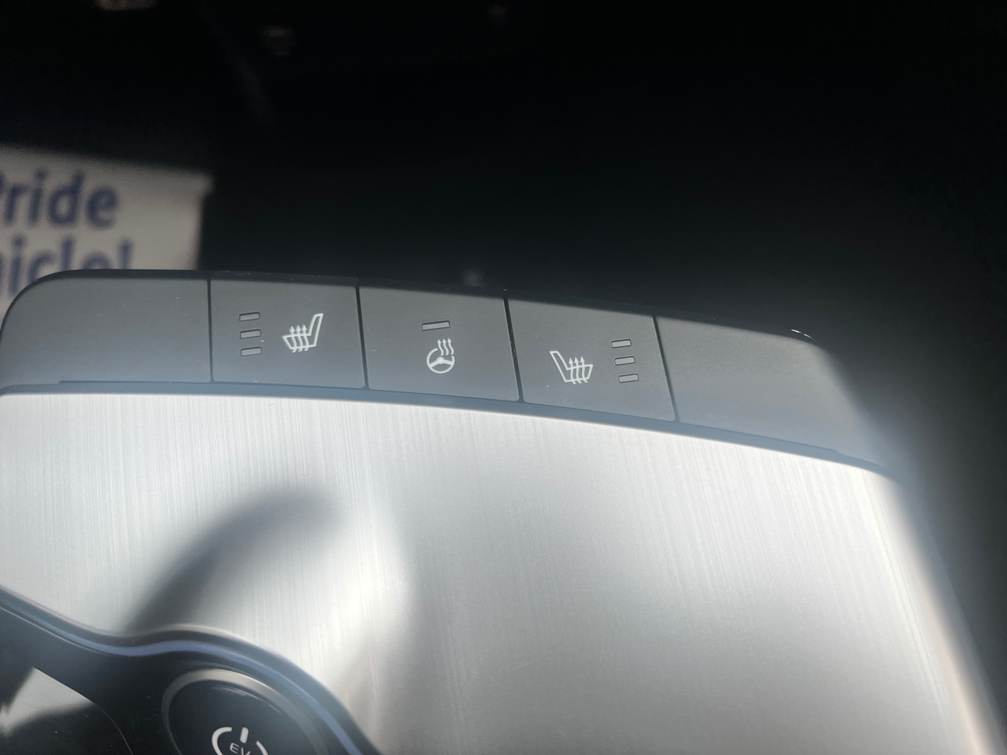 /crownautomobile/2023-Kia-EV6-8363791496626896.jpg