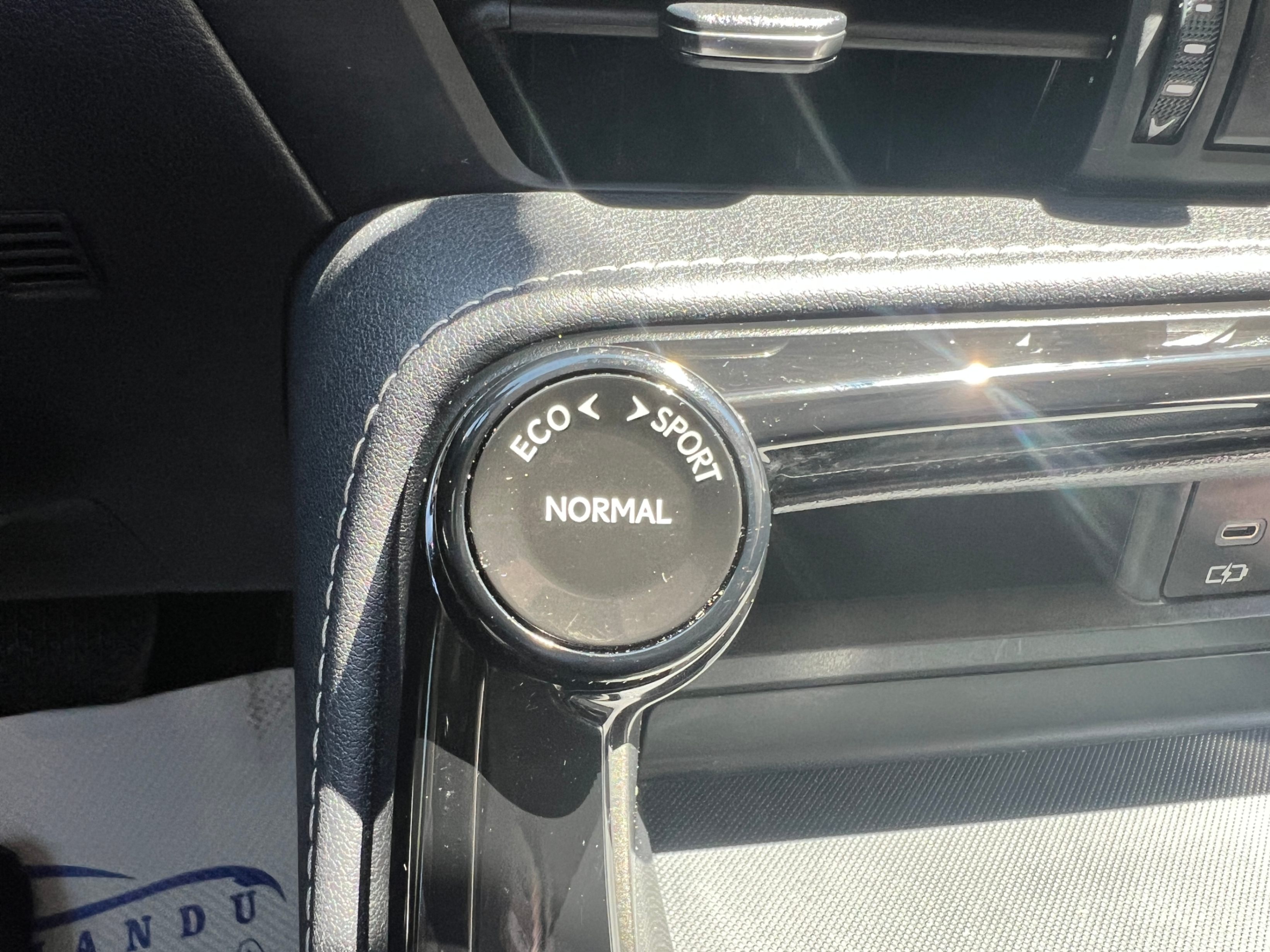 /crownautomobile/2023-Lexus-NX-24668807478737054.jpg