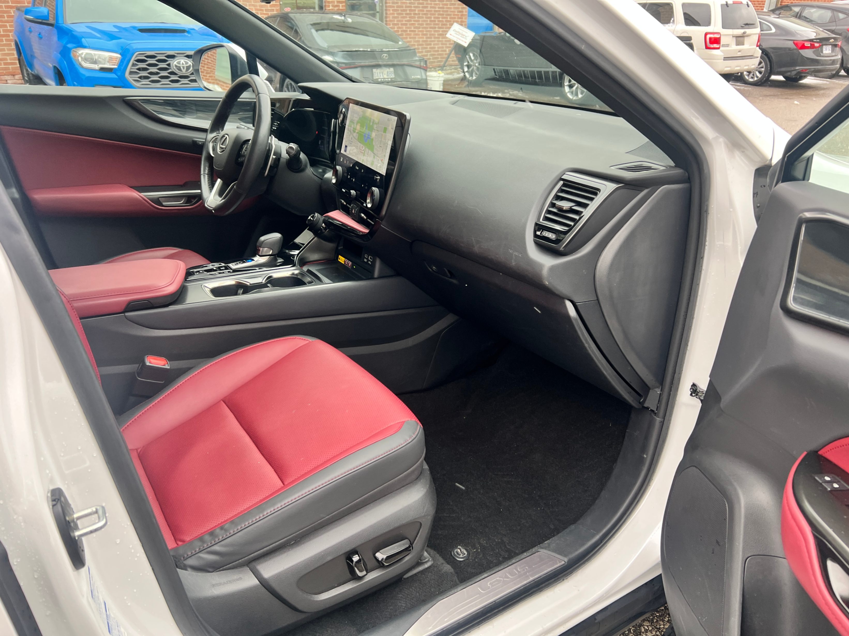 /crownautomobile/2023-Lexus-NX-38119541984129257.jpg