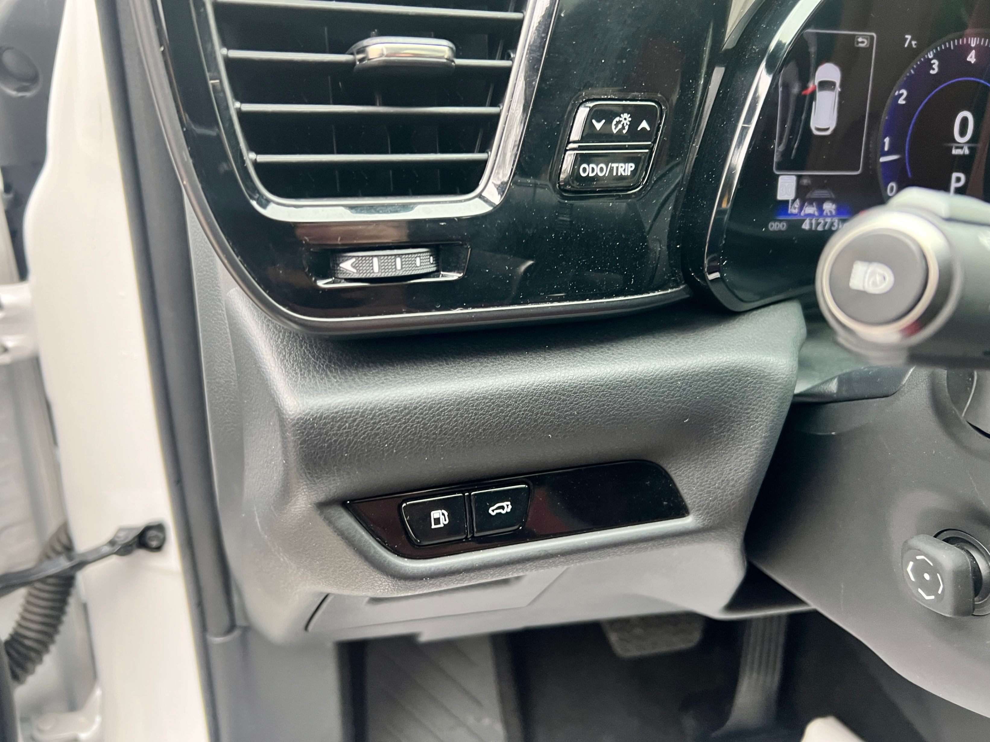 /crownautomobile/2023-Lexus-NX-8280245956365229.jpg