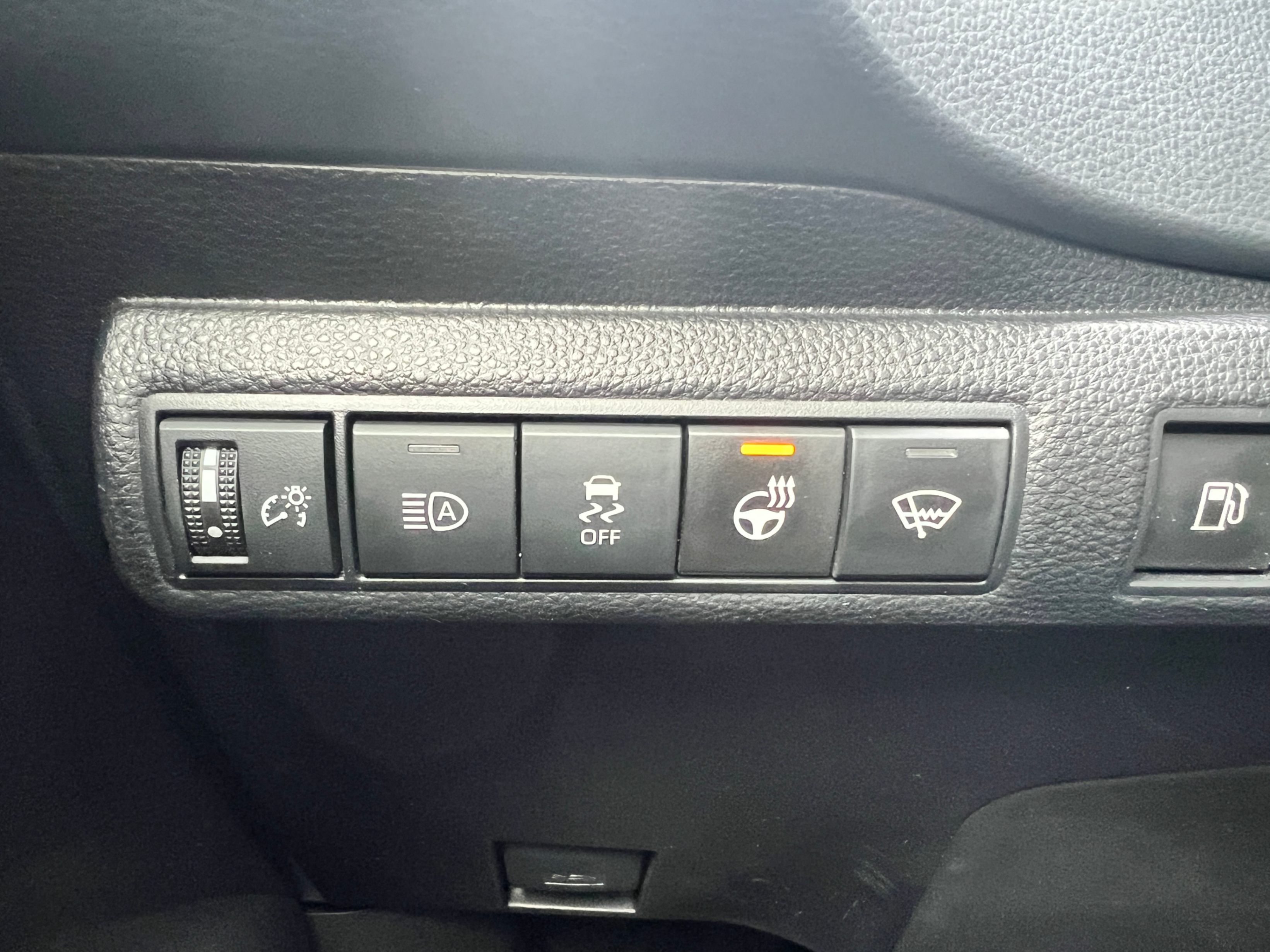 /crownautomobile/2023-Toyota-Corolla-02968787870762024.jpg