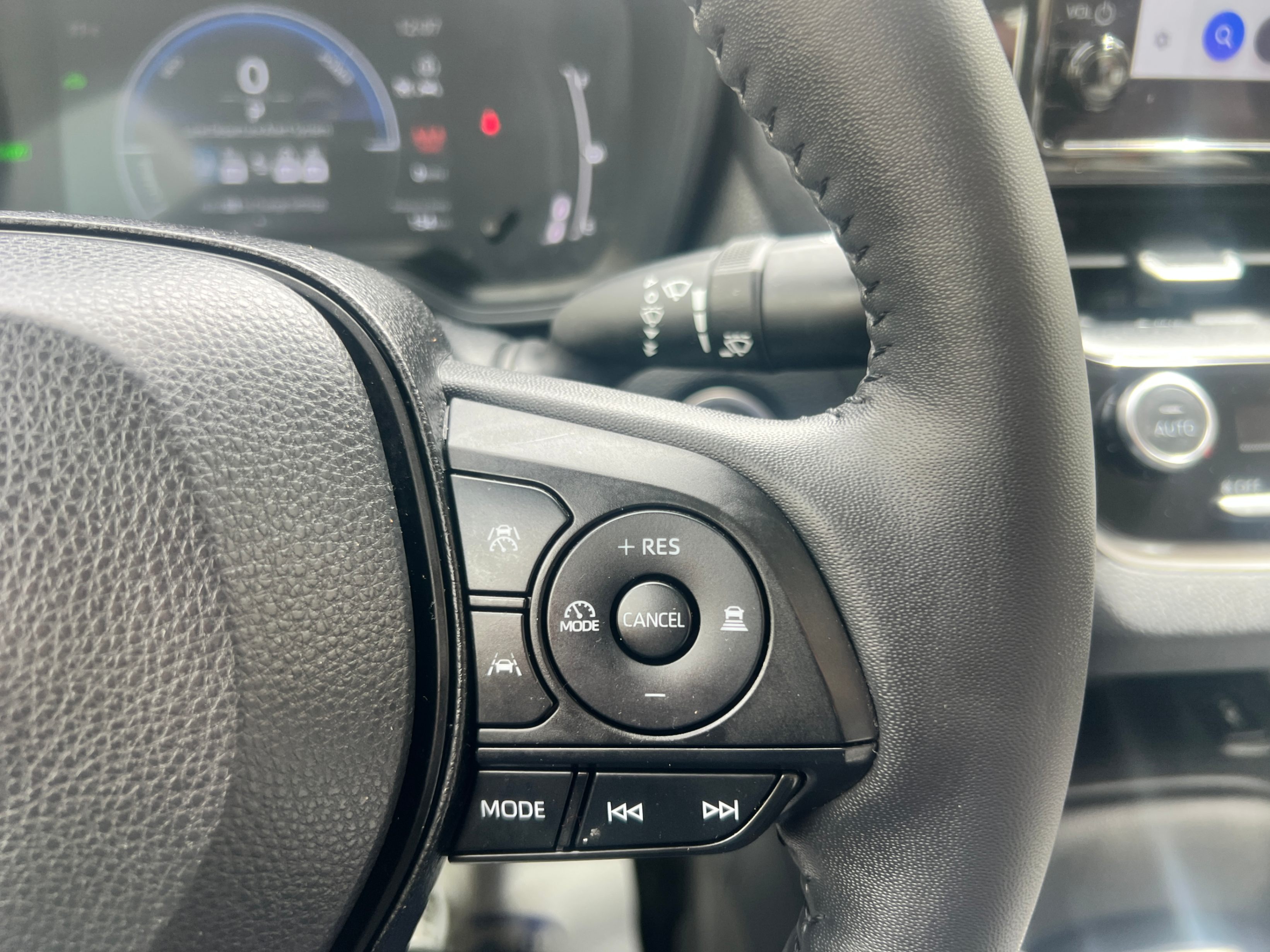 /crownautomobile/2023-Toyota-Corolla-520962822146471.jpg