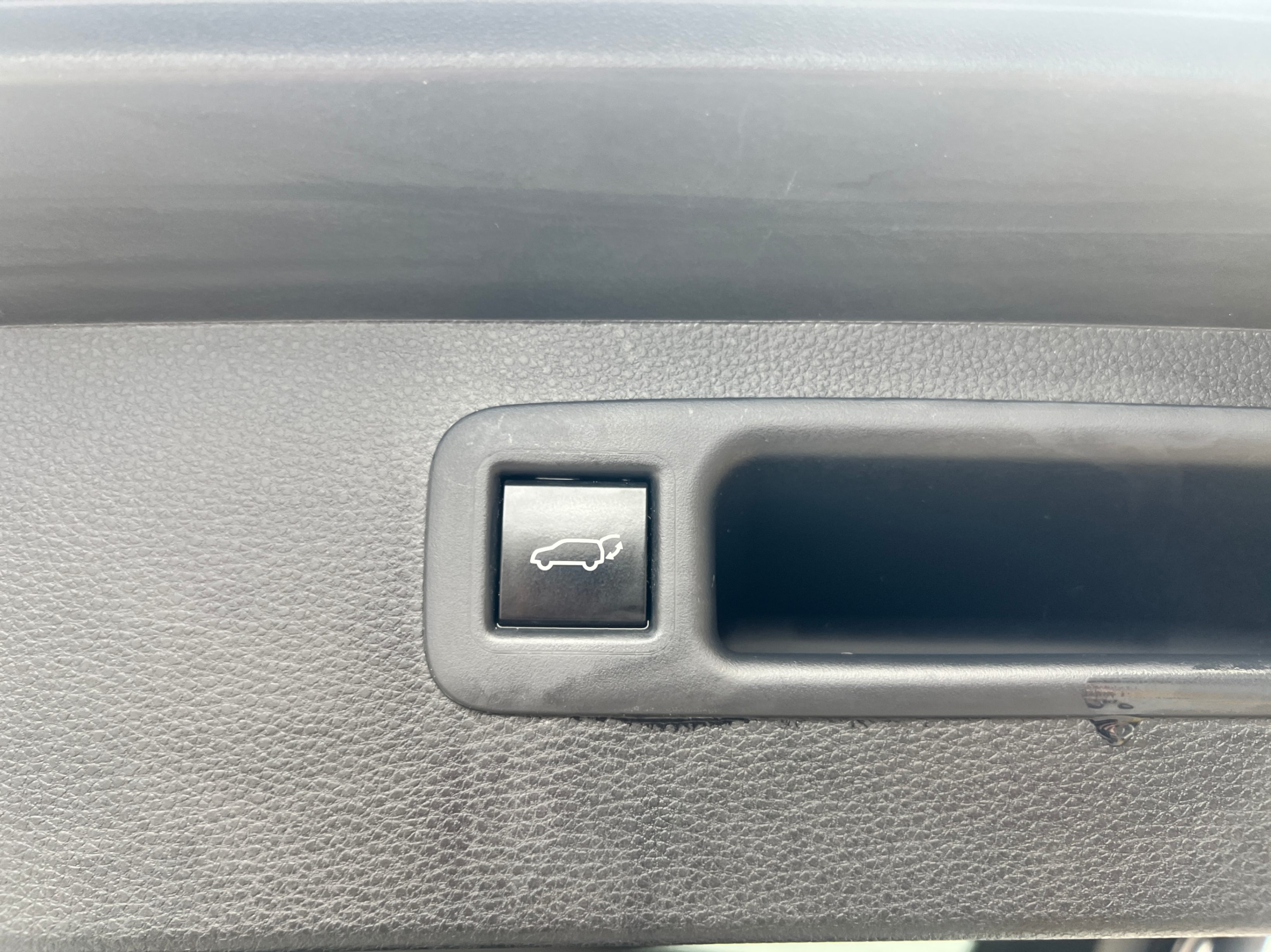 /crownautomobile/2023-Toyota-Highlander-08485426288420994.jpg