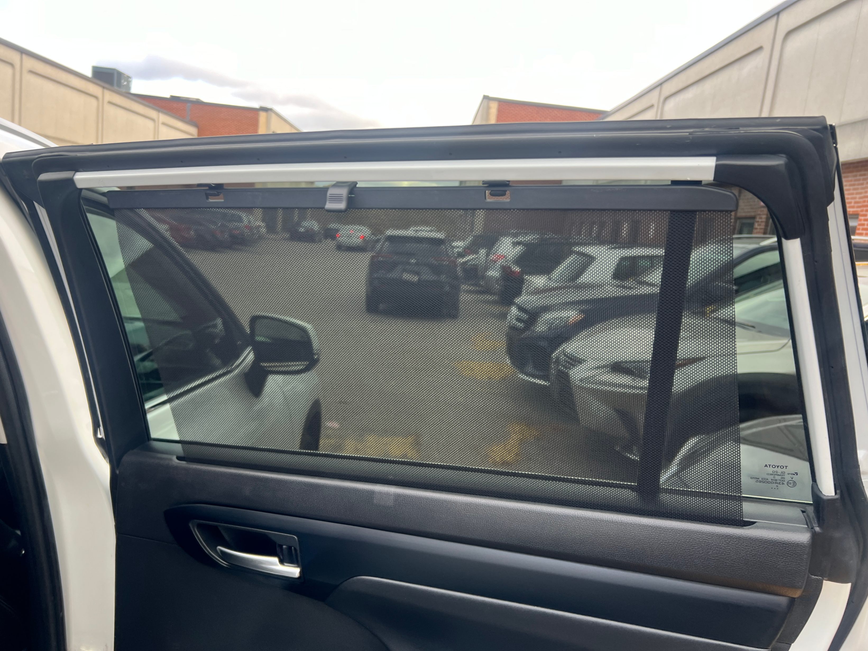 /crownautomobile/2023-Toyota-Highlander-19796300886868834.jpg