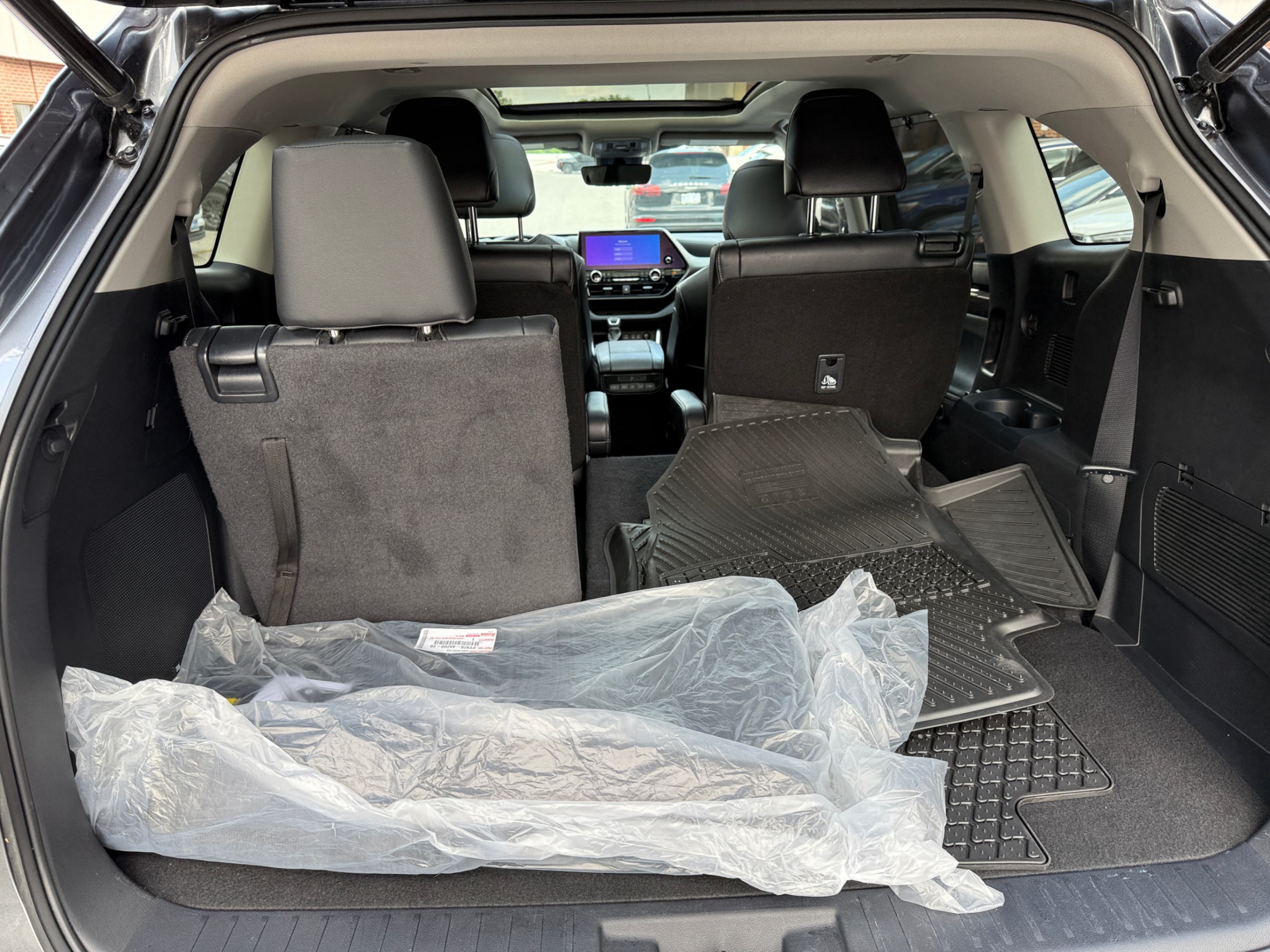 /crownautomobile/2023-Toyota-Highlander-3088749330399645.jpg