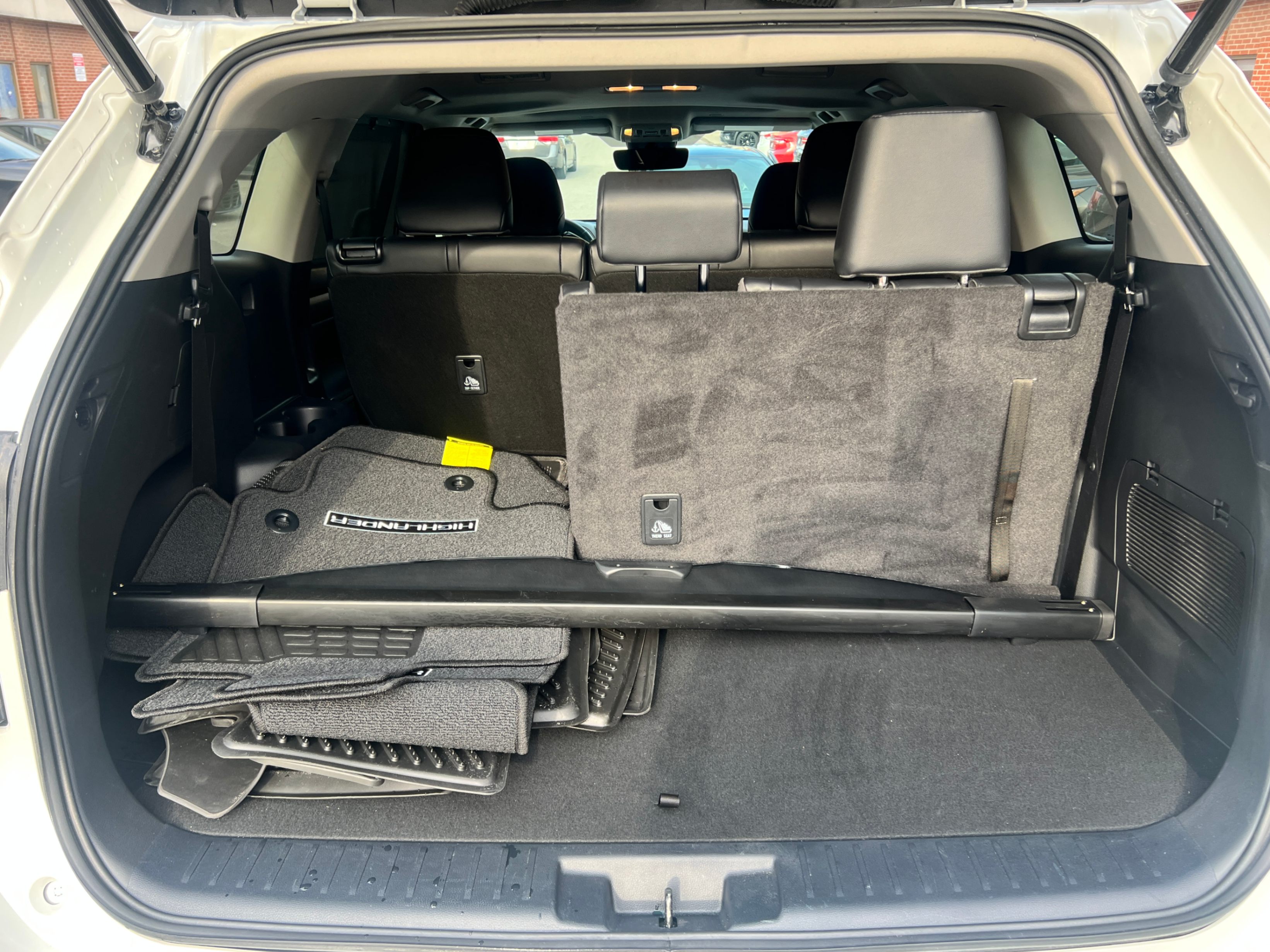 /crownautomobile/2023-Toyota-Highlander-6249007624773566.jpg