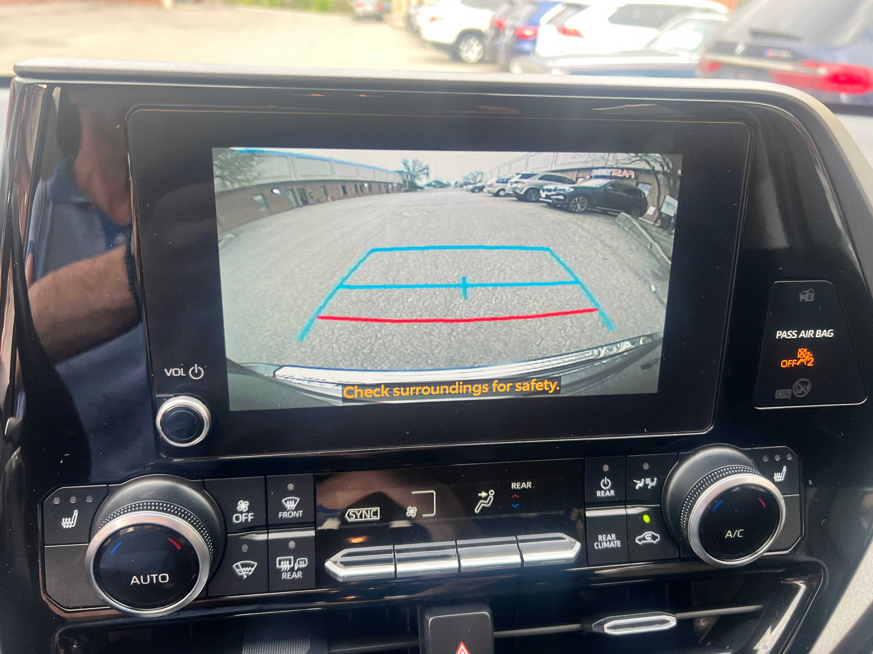 /crownautomobile/2023-Toyota-Highlander-6775161093489337.jpg