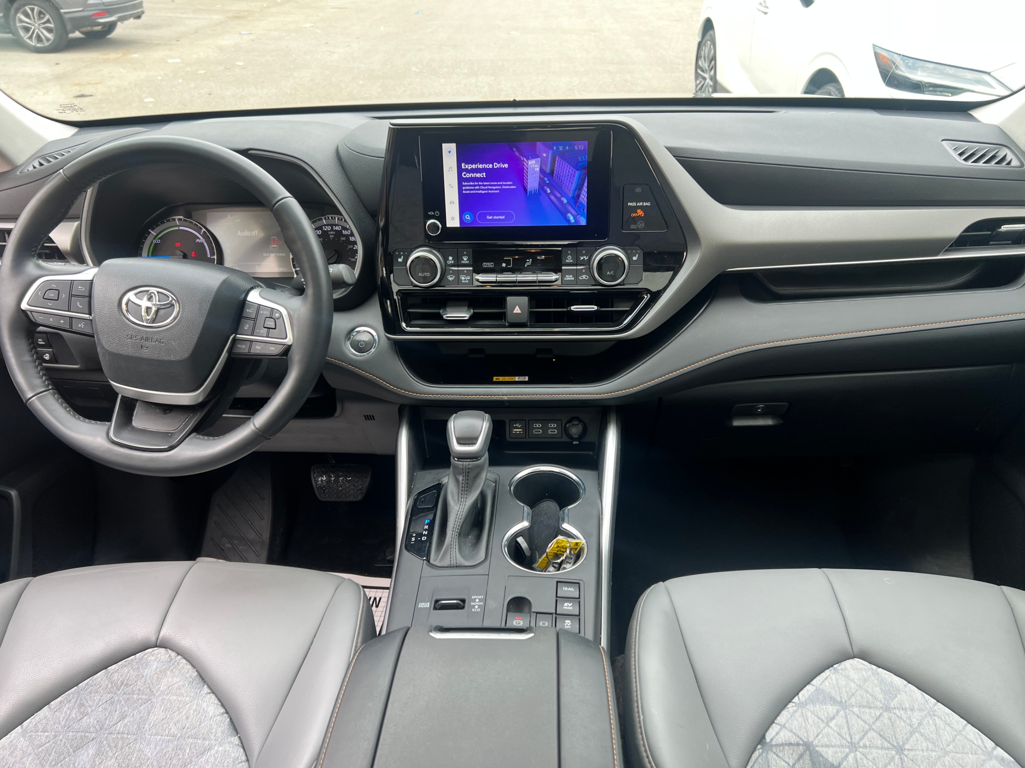 /crownautomobile/2023-Toyota-Highlander-790006642743067.jpg