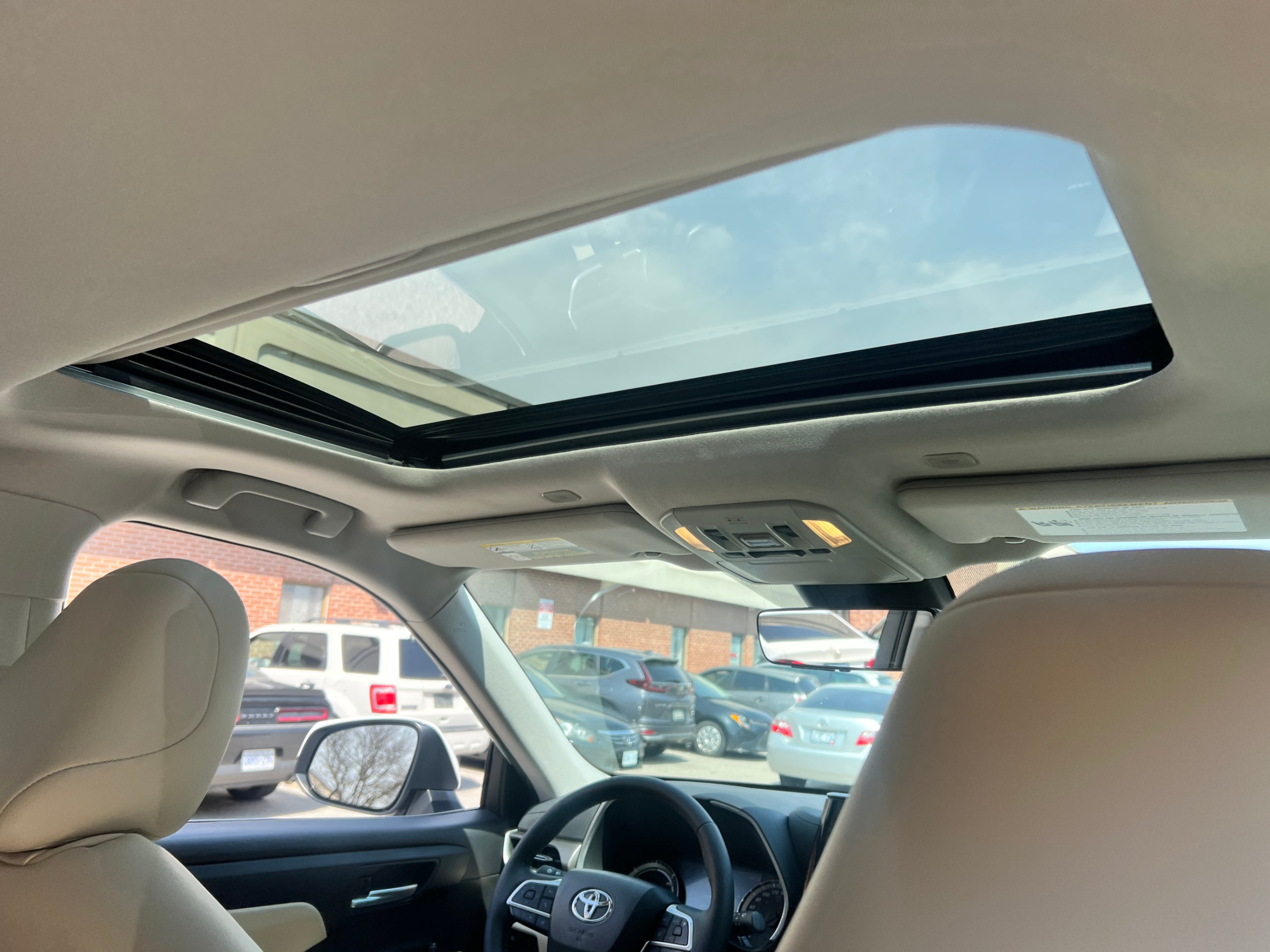 /crownautomobile/2023-Toyota-Highlander-8884975463959426.jpg