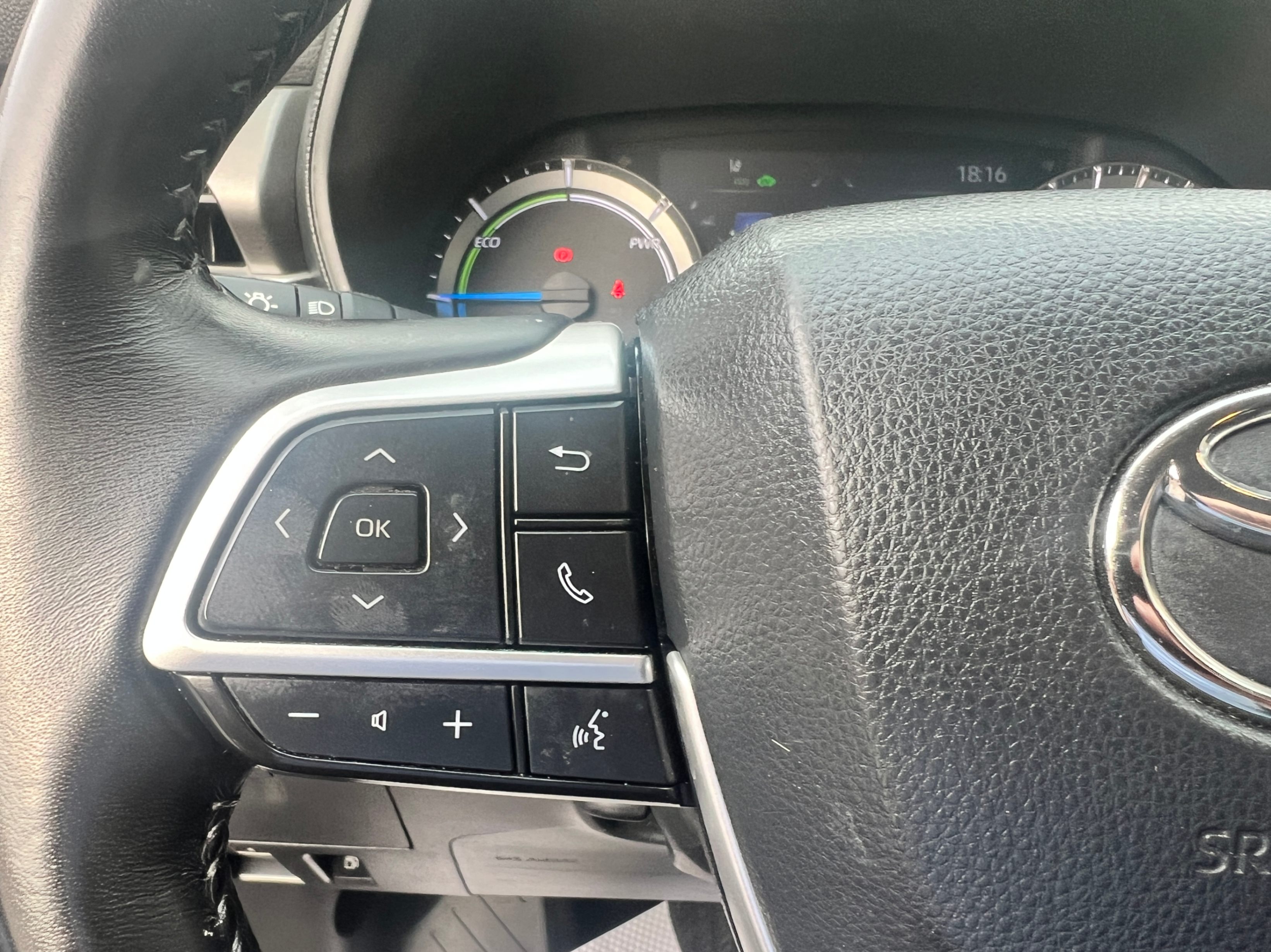 /crownautomobile/2023-Toyota-Highlander-9278707397478863.jpg