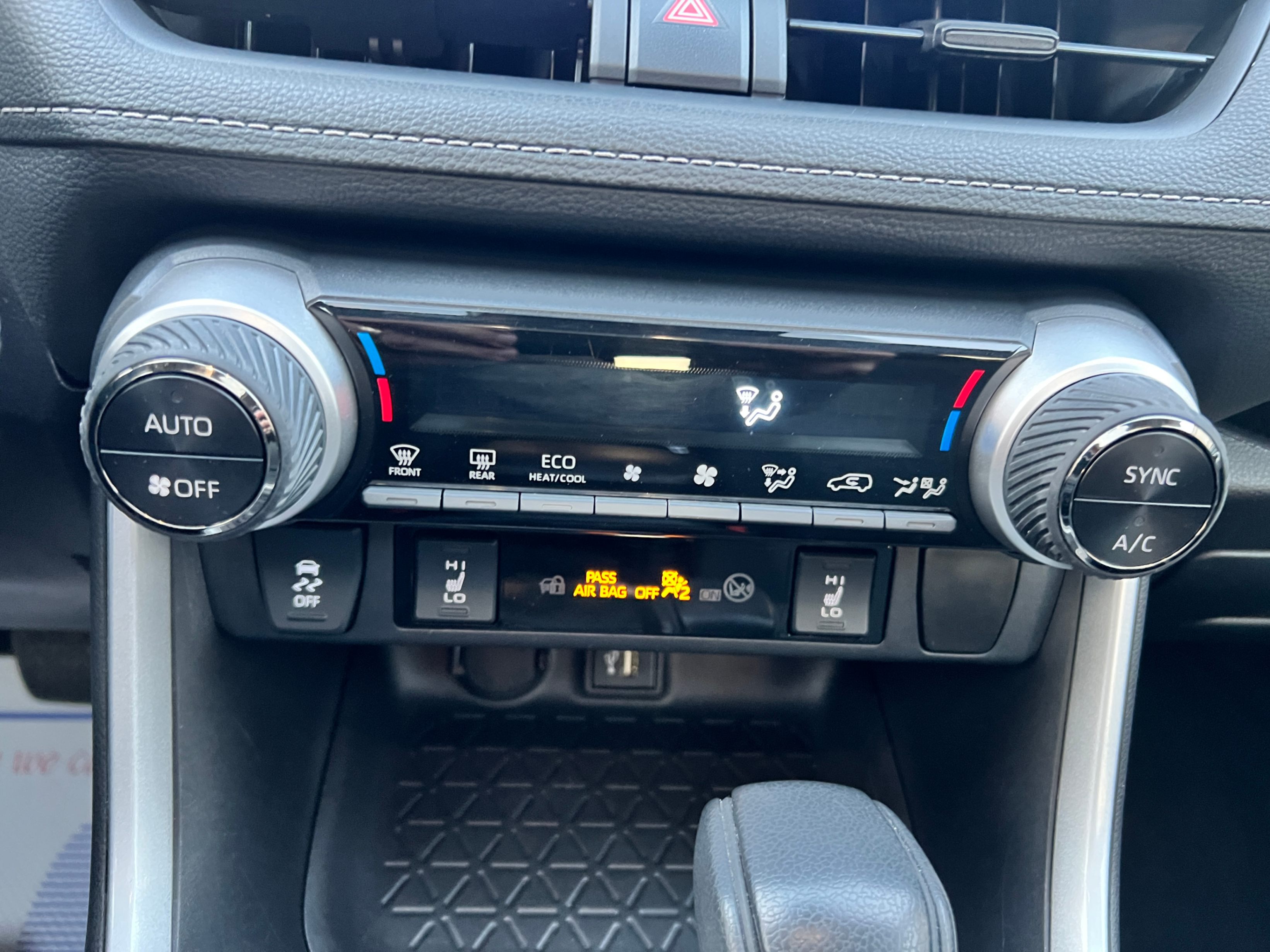 /crownautomobile/2023-Toyota-RAV4-06676636501772837.jpg