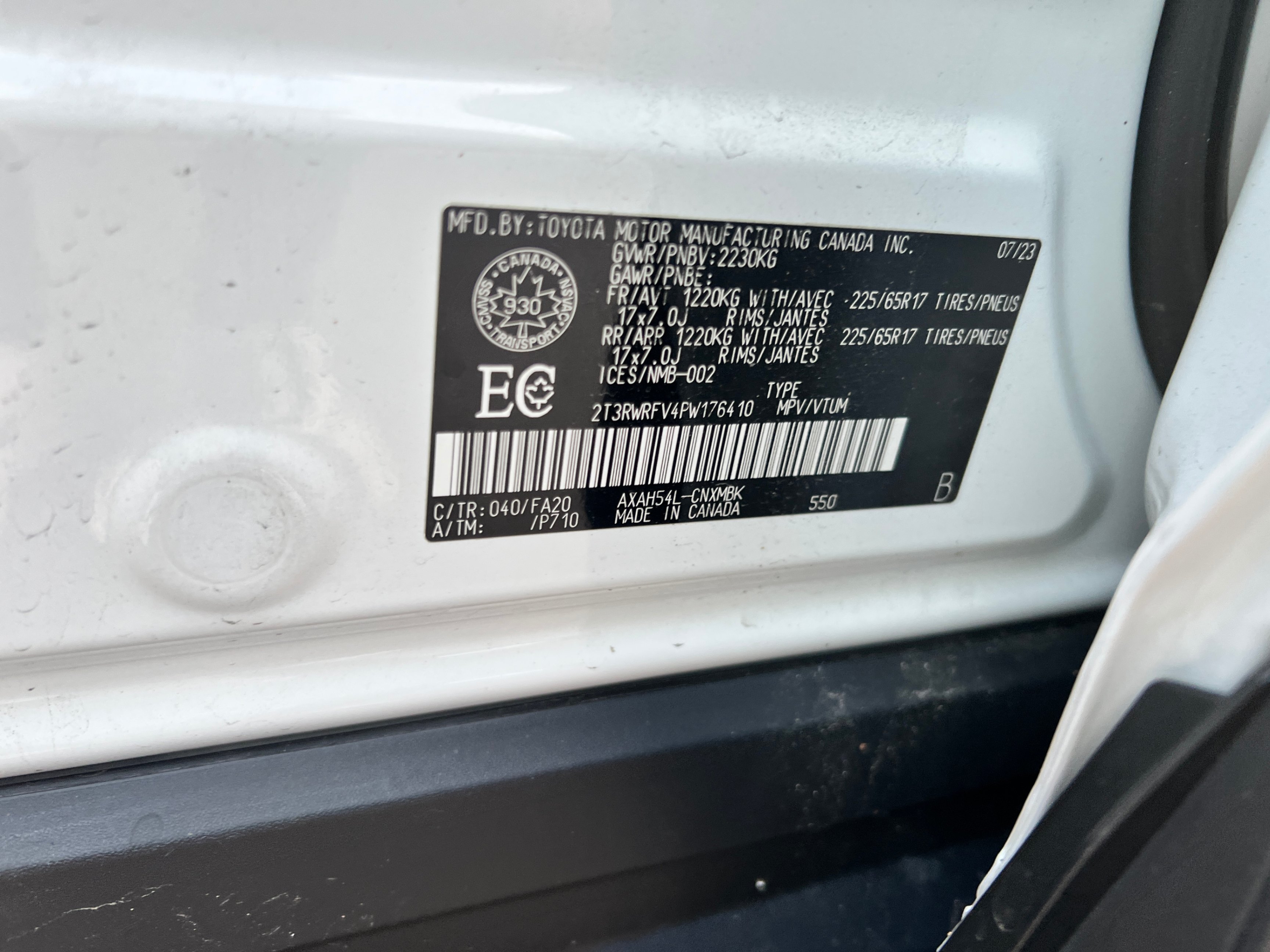 /crownautomobile/2023-Toyota-RAV4-13827286478248846.jpg