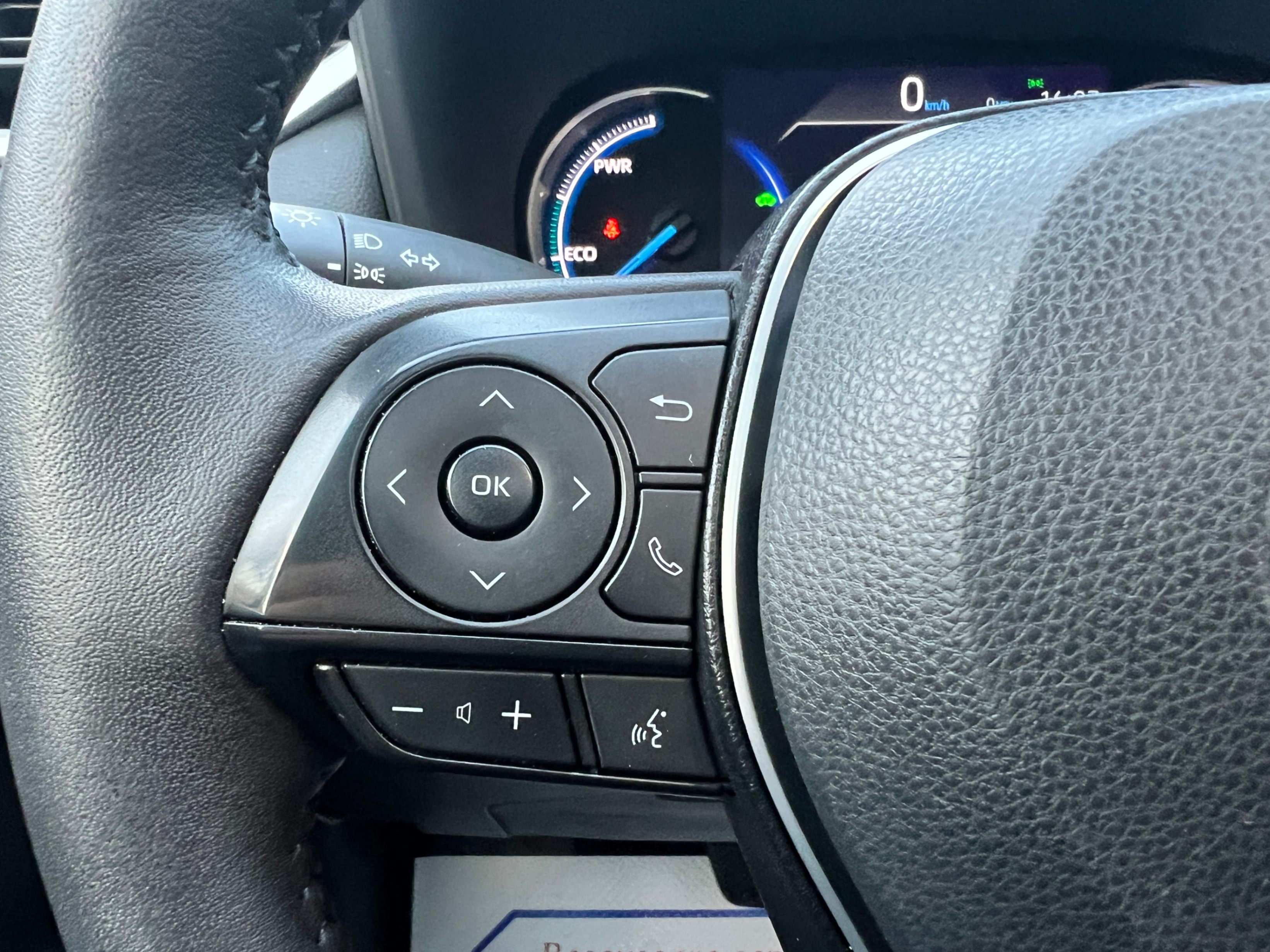 /crownautomobile/2023-Toyota-RAV4-21004983168441127.jpg
