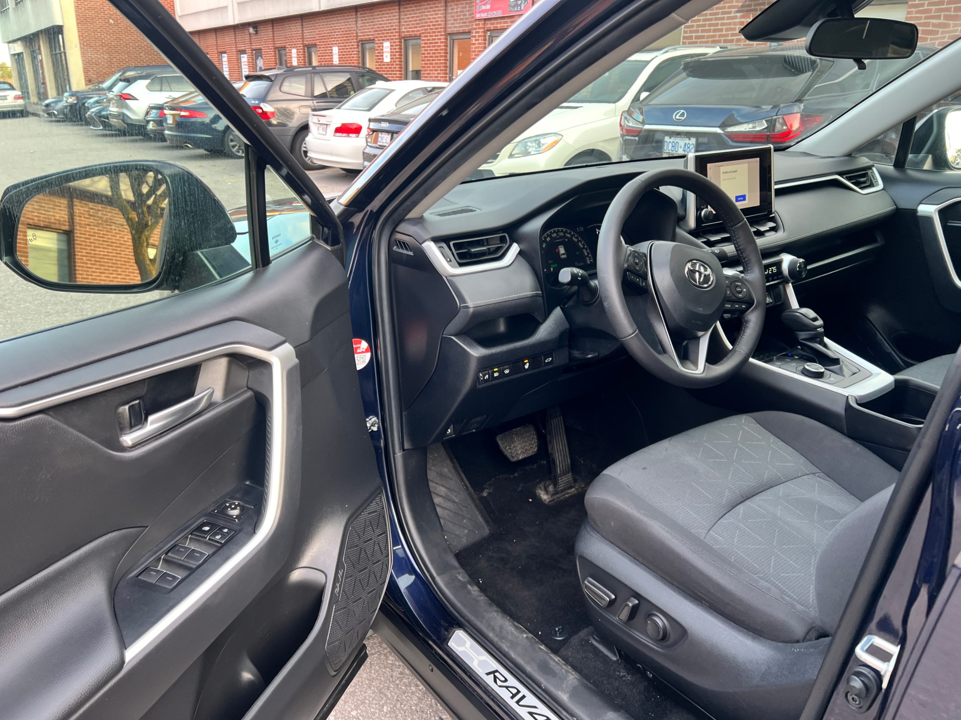 /crownautomobile/2023-Toyota-RAV4-3566483436152339.jpg