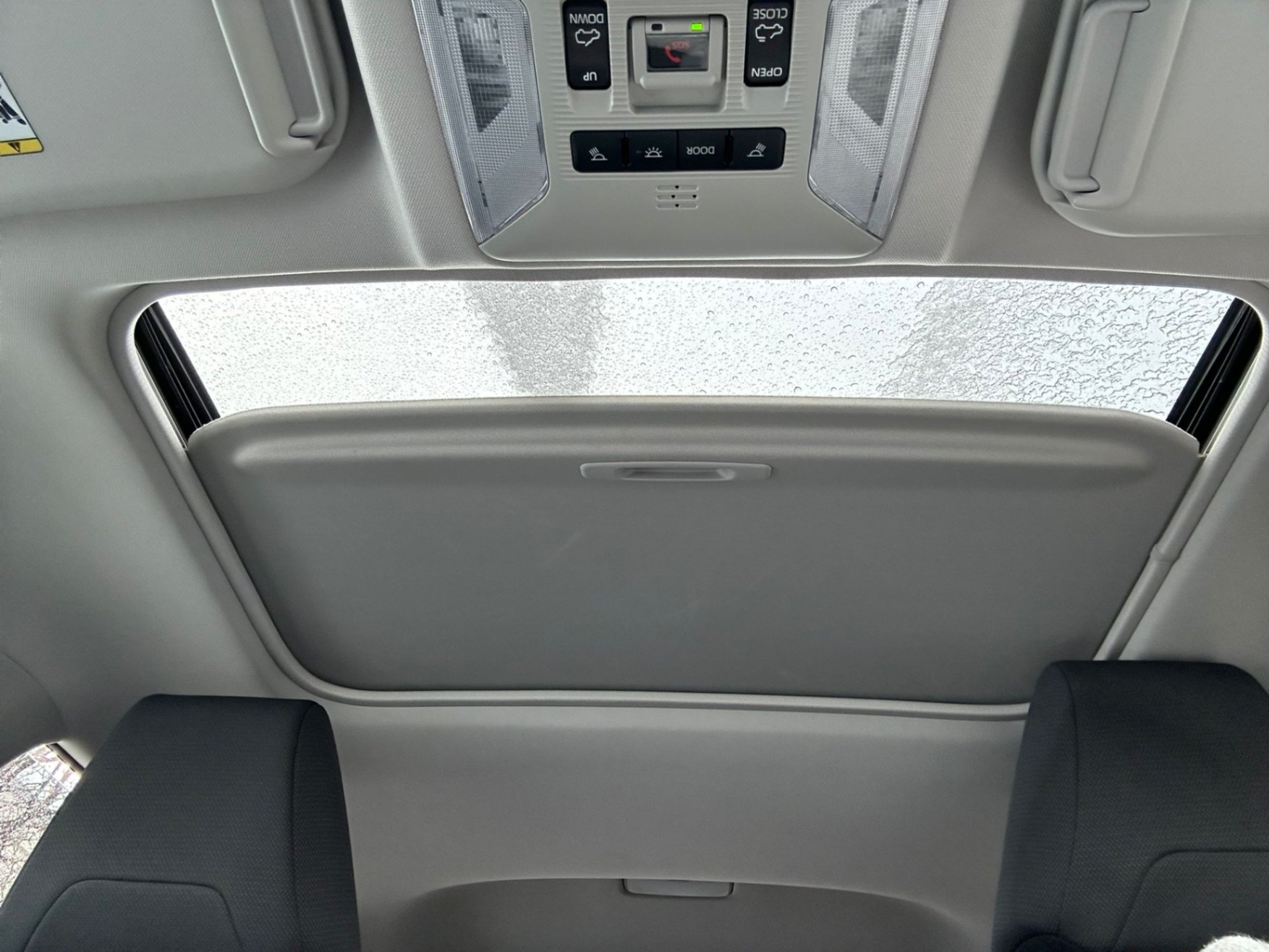 /crownautomobile/2023-Toyota-RAV4-40837643449873107.jpg