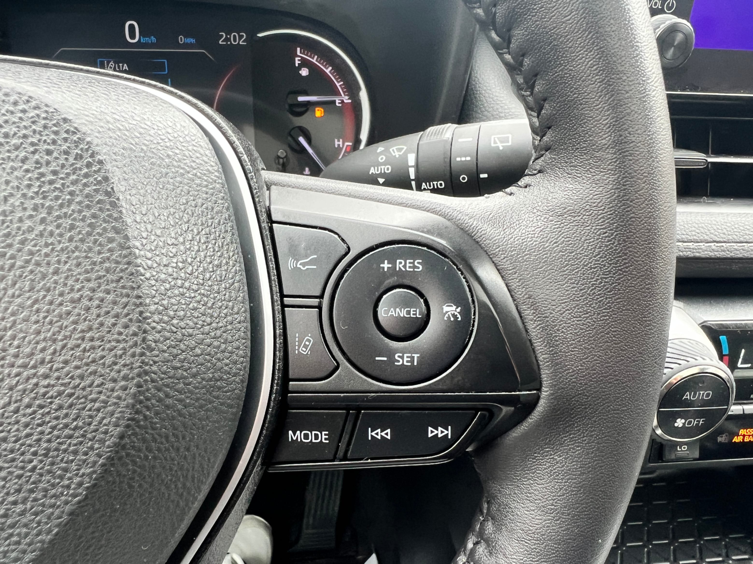 /crownautomobile/2023-Toyota-RAV4-4515119884172729.jpg