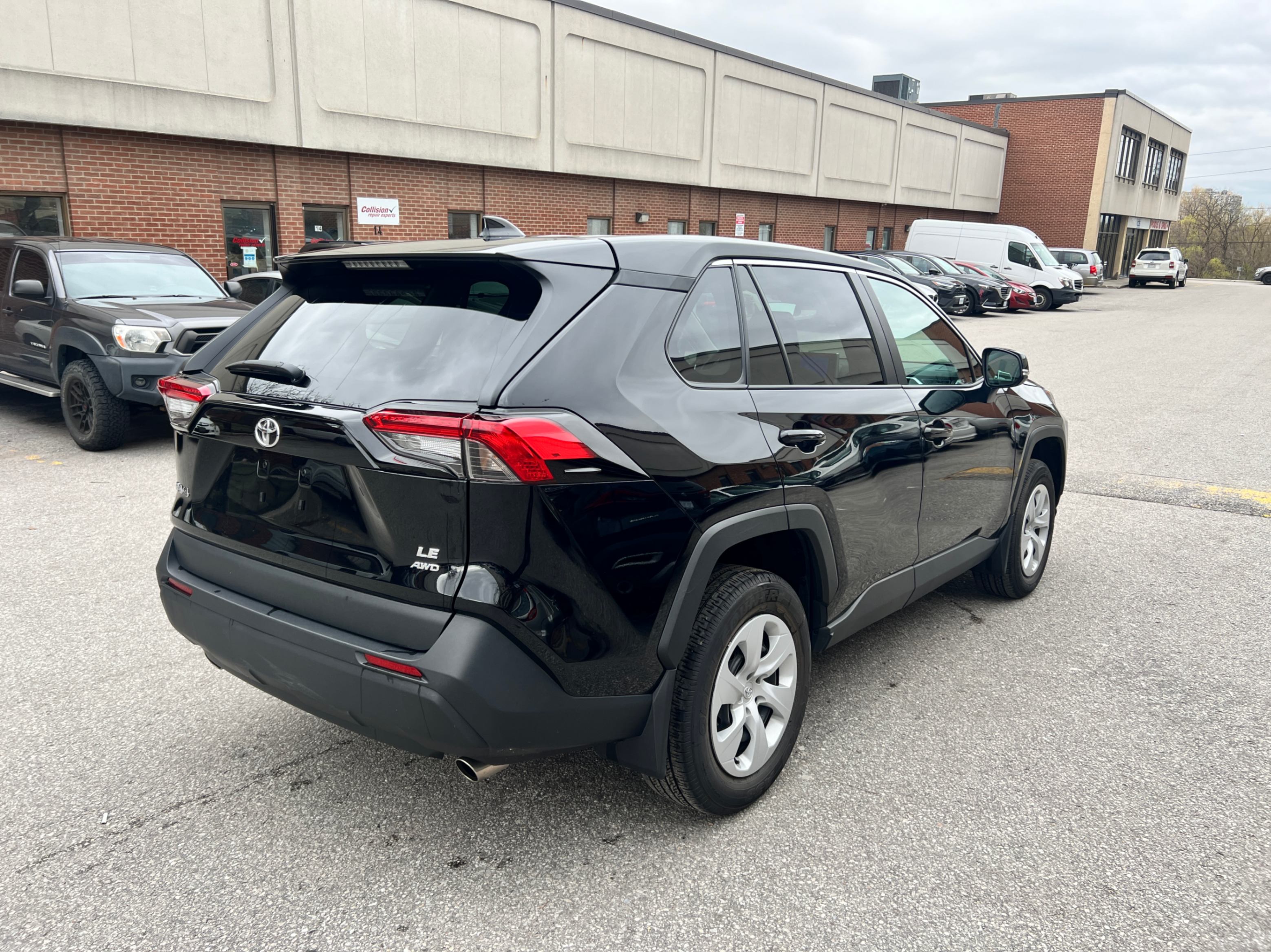 /crownautomobile/2023-Toyota-RAV4-5212241970709599.jpg
