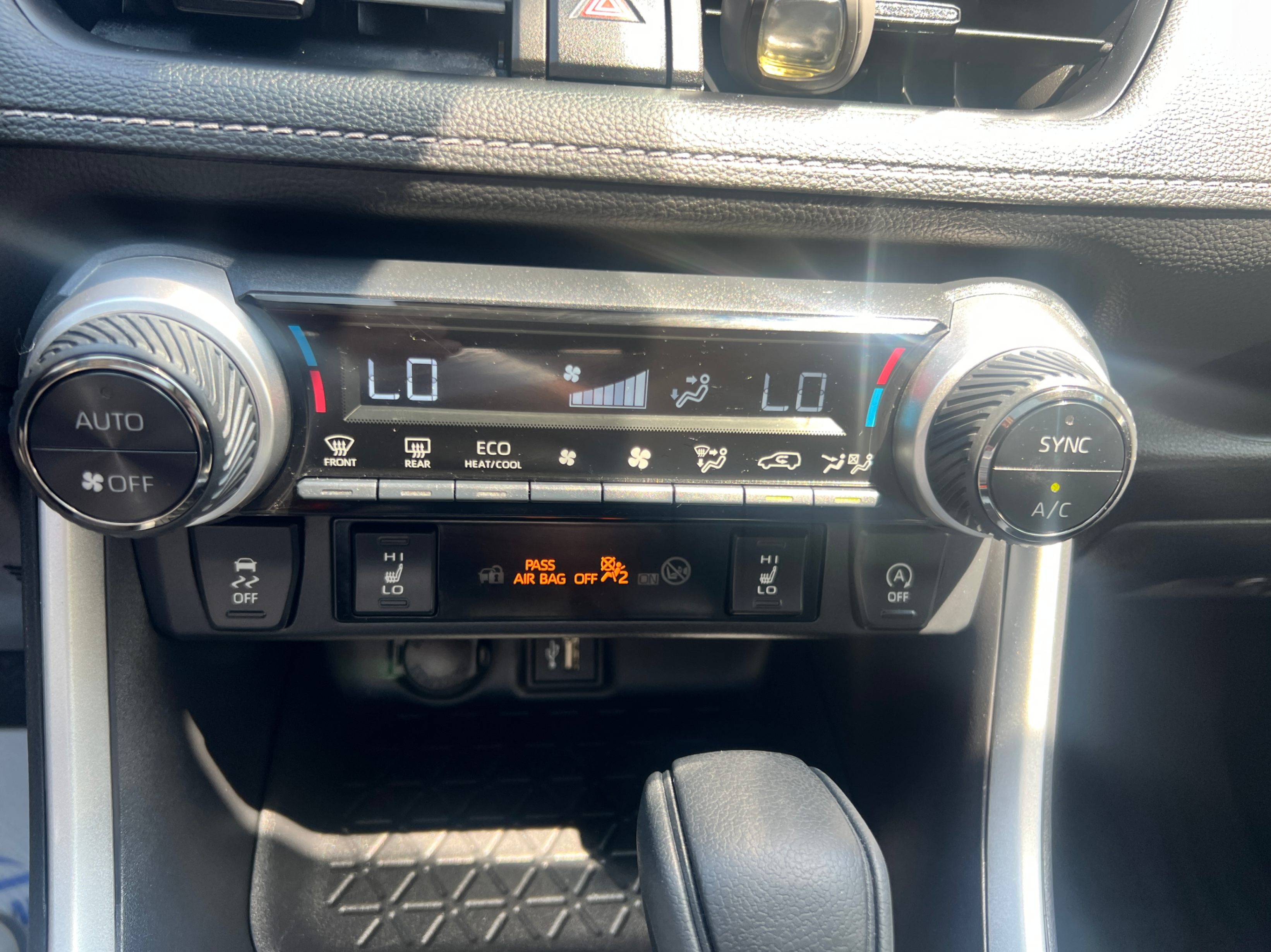 /crownautomobile/2023-Toyota-RAV4-5547877829551688.jpg
