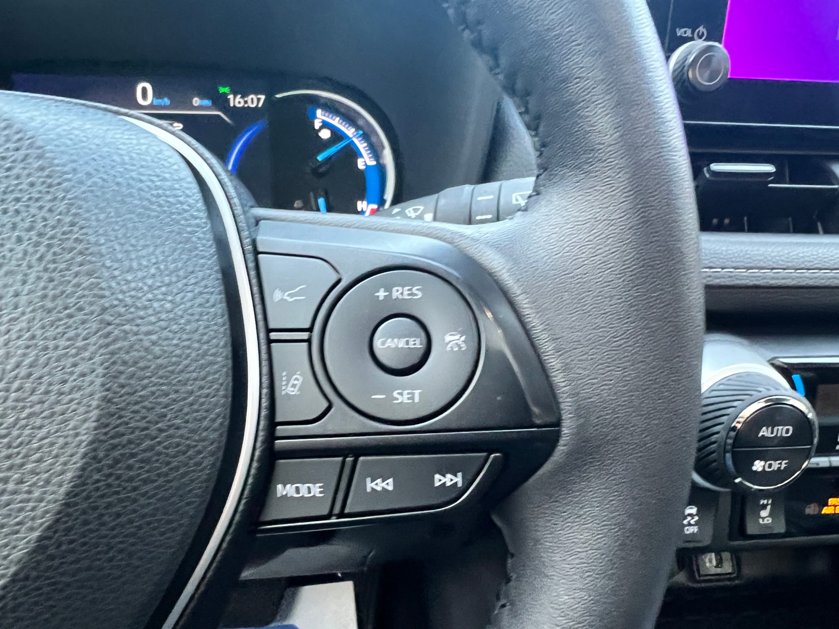 /crownautomobile/2023-Toyota-RAV4-5721052538686595.jpg